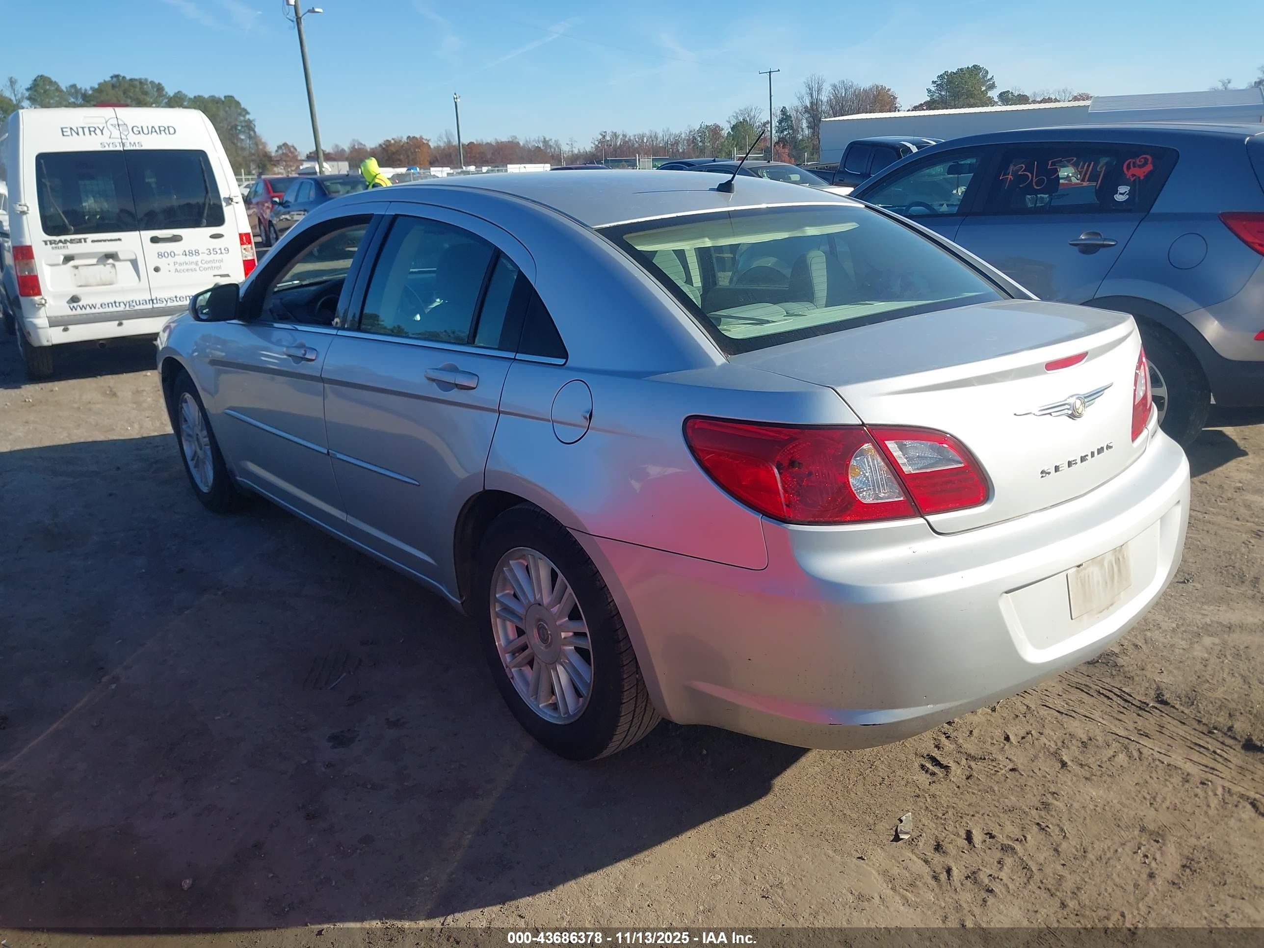 2007 Chrysler Sebring Touring Silver vin: 1C3LC56K47N508158