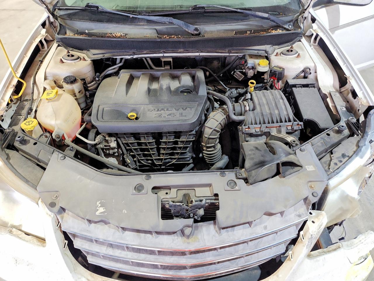 2008 Chrysler Sebring White vin: 1C3LC56K58N219274