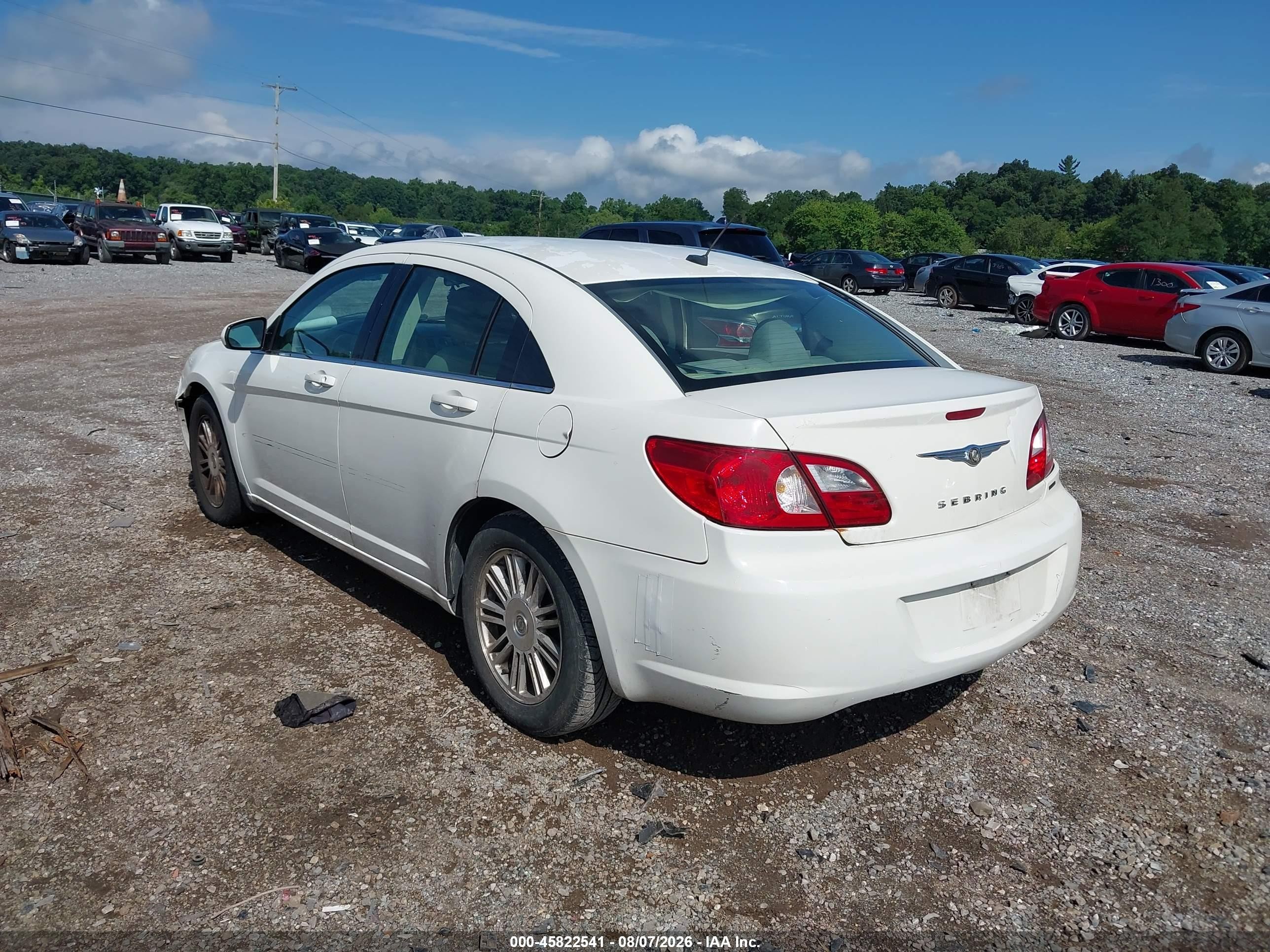 2007 Chrysler Sebring Touring White vin: 1C3LC56K87N508082