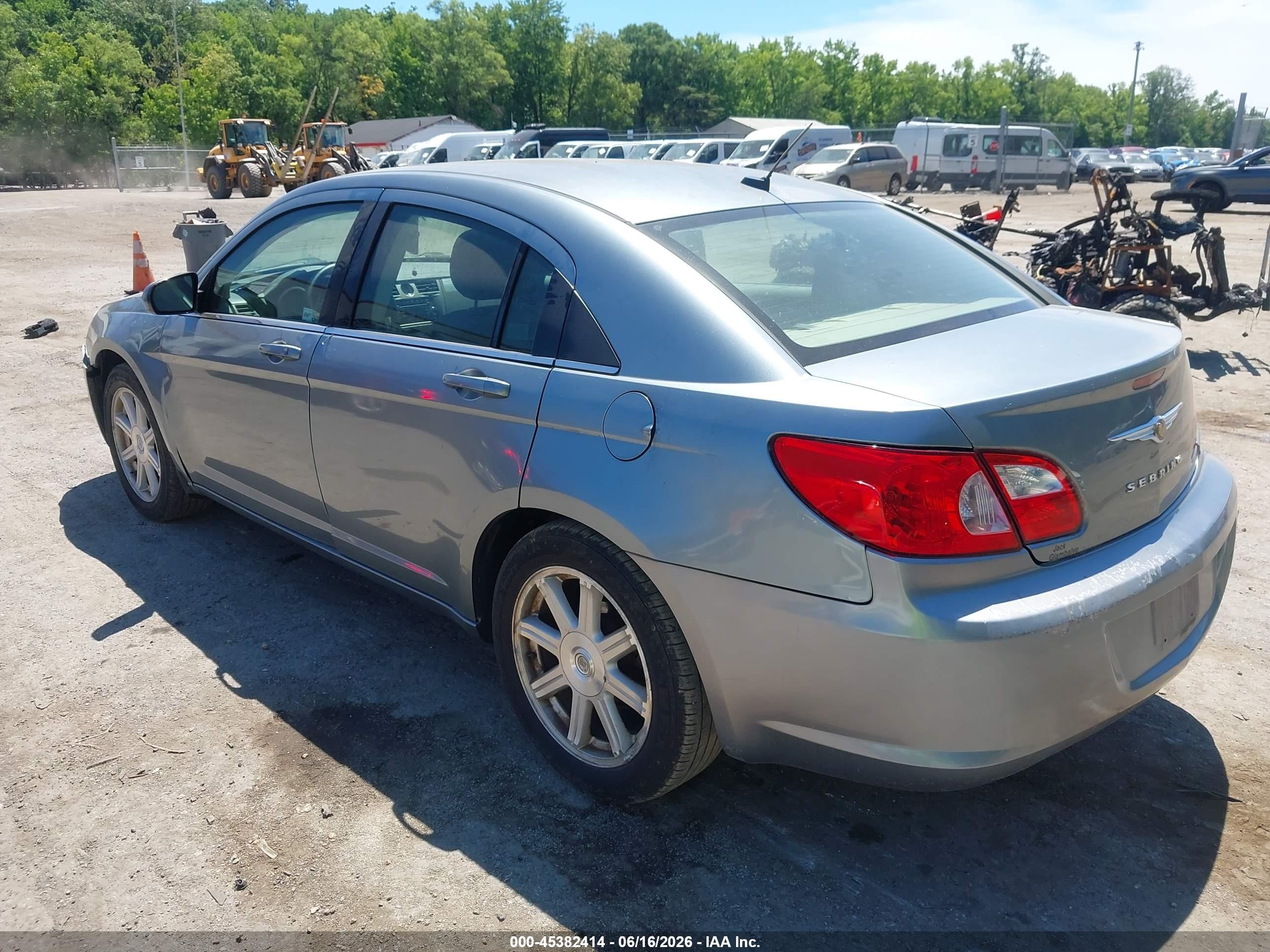 2008 Chrysler Sebring Touring Silver vin: 1C3LC56R08N118477