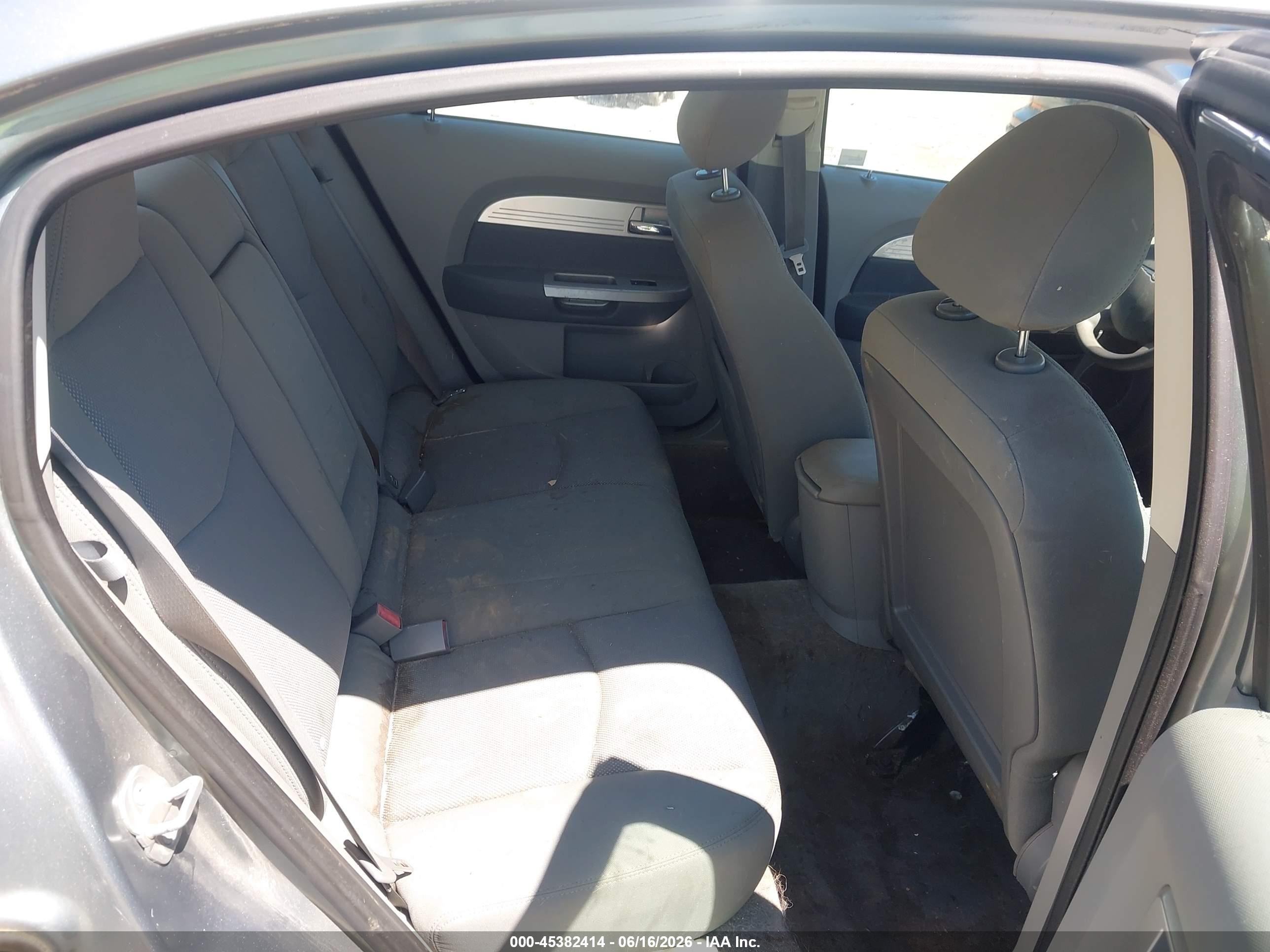 2008 Chrysler Sebring Touring Silver vin: 1C3LC56R08N118477