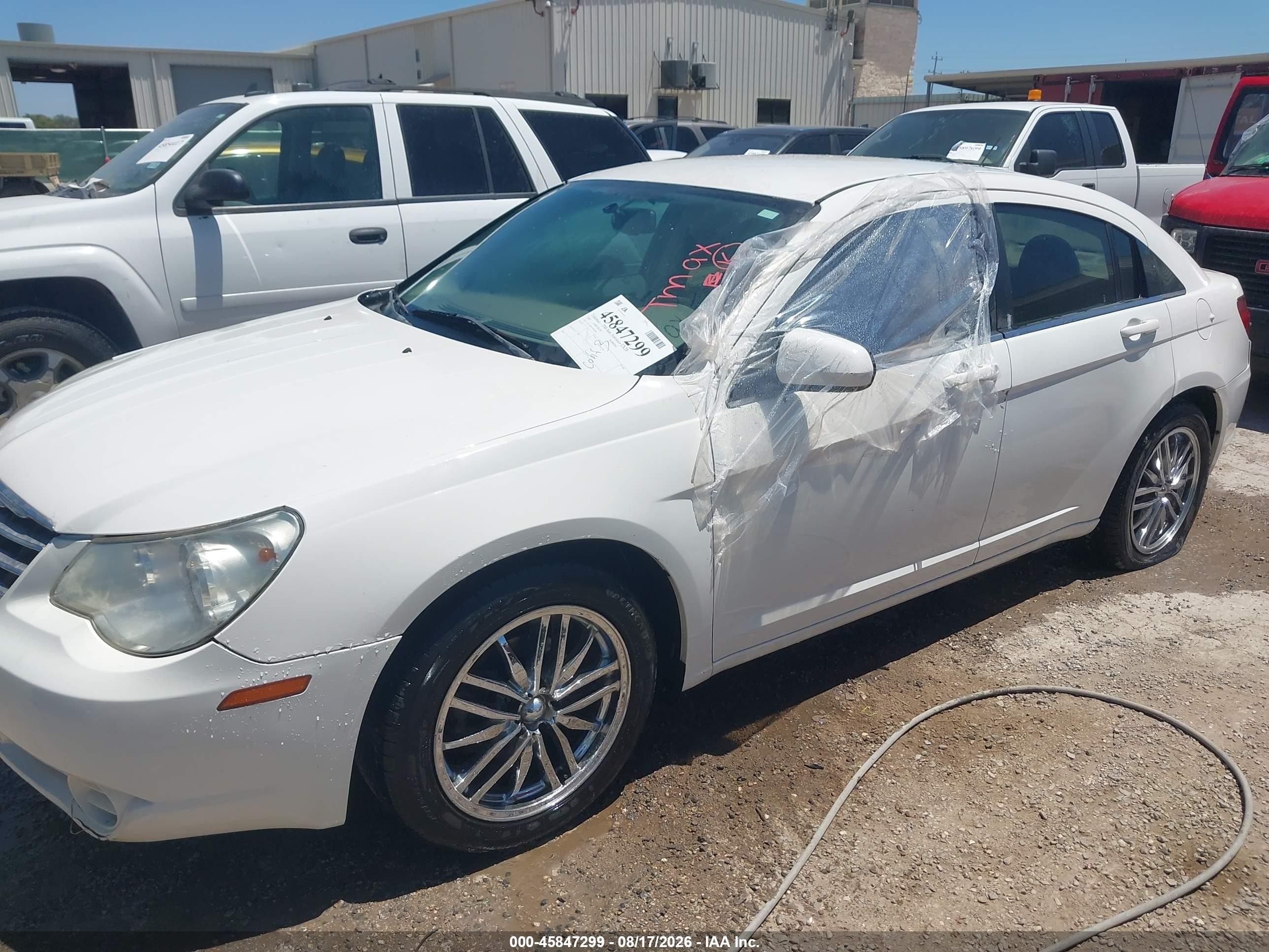 2007 Chrysler Sebring Touring White vin: 1C3LC56R27N543987
