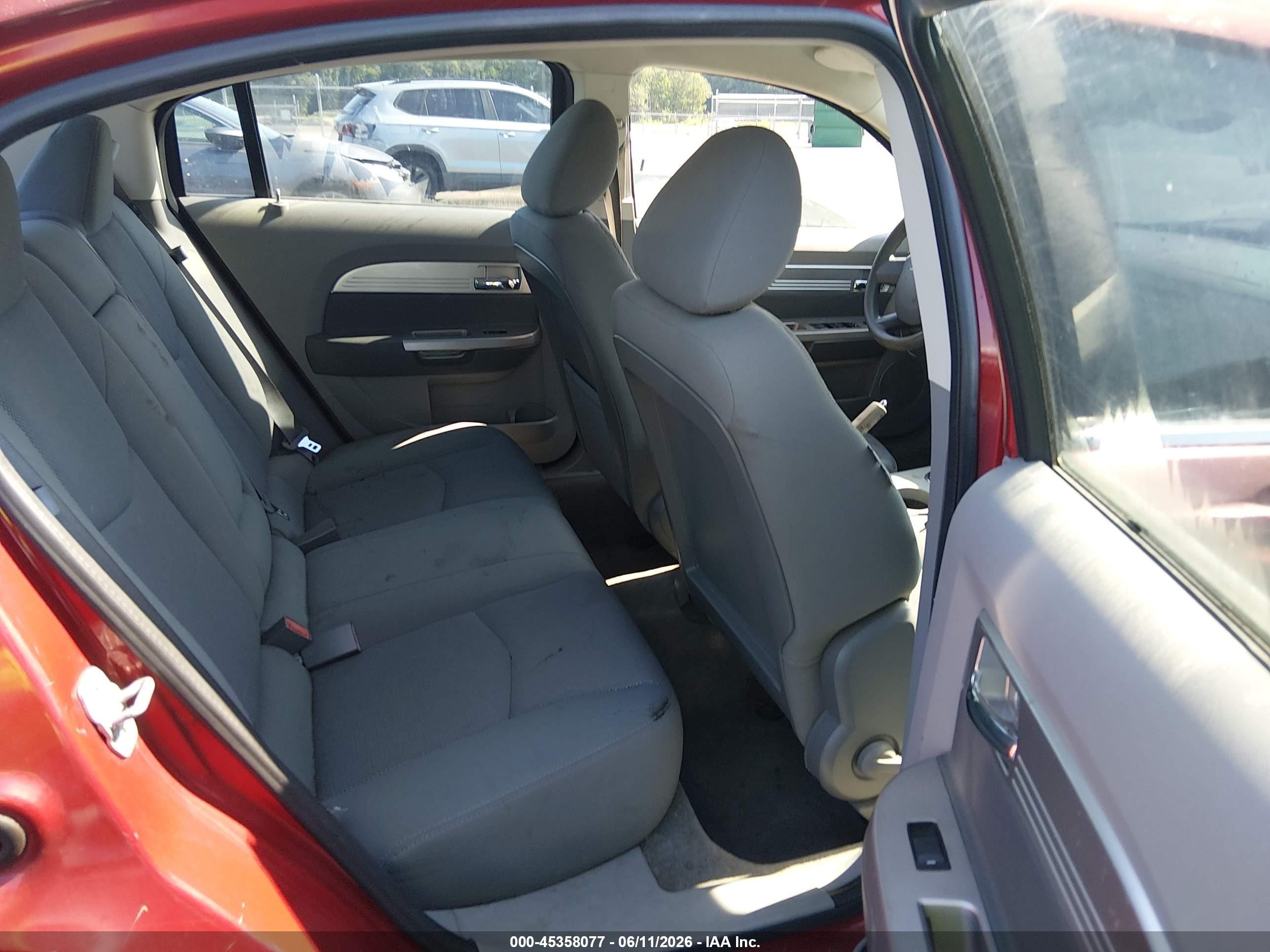 2007 Chrysler Sebring Touring Red vin: 1C3LC56R37N654936