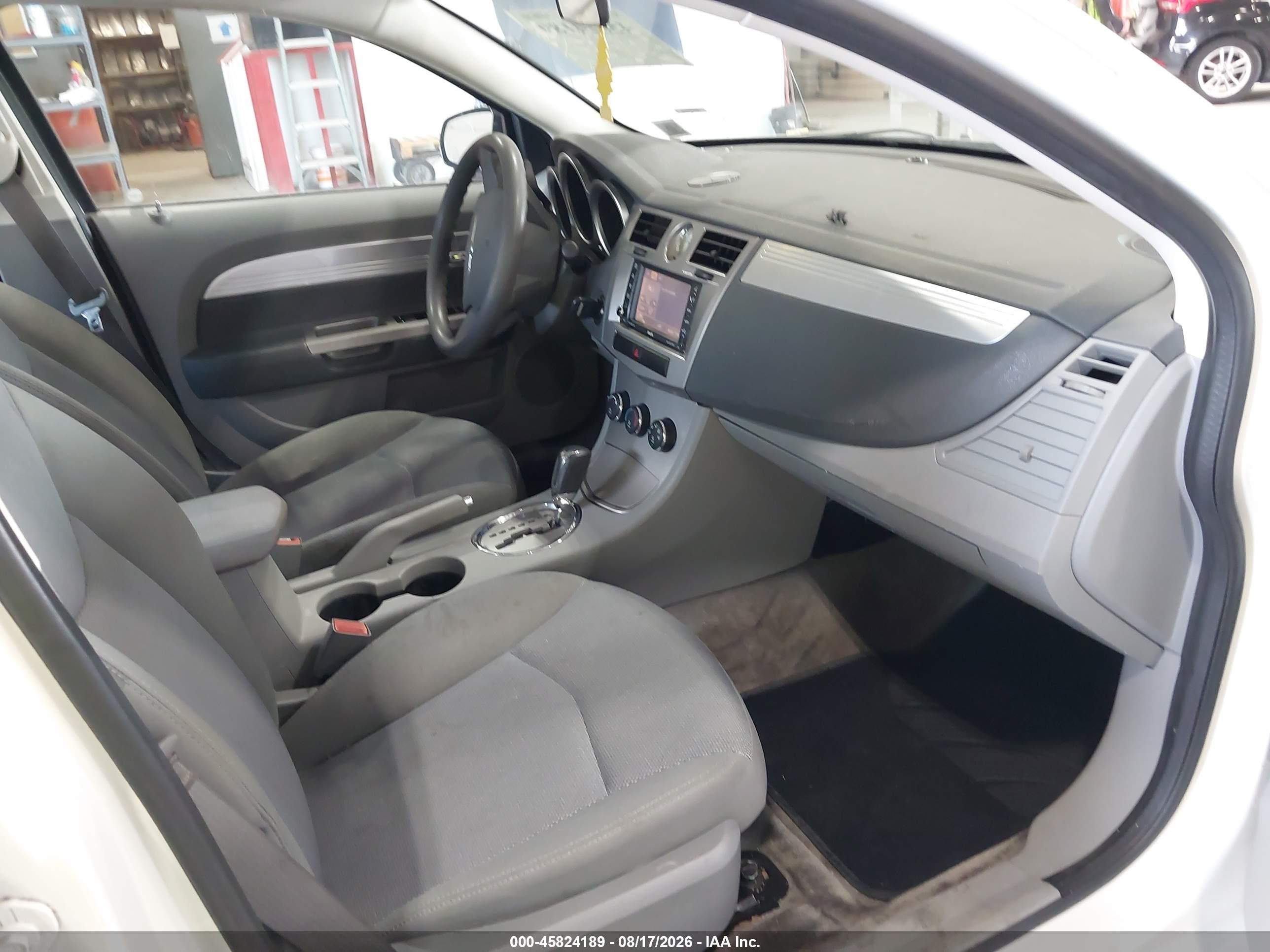2008 Chrysler Sebring Touring Белый vin: 1C3LC56R98N238715