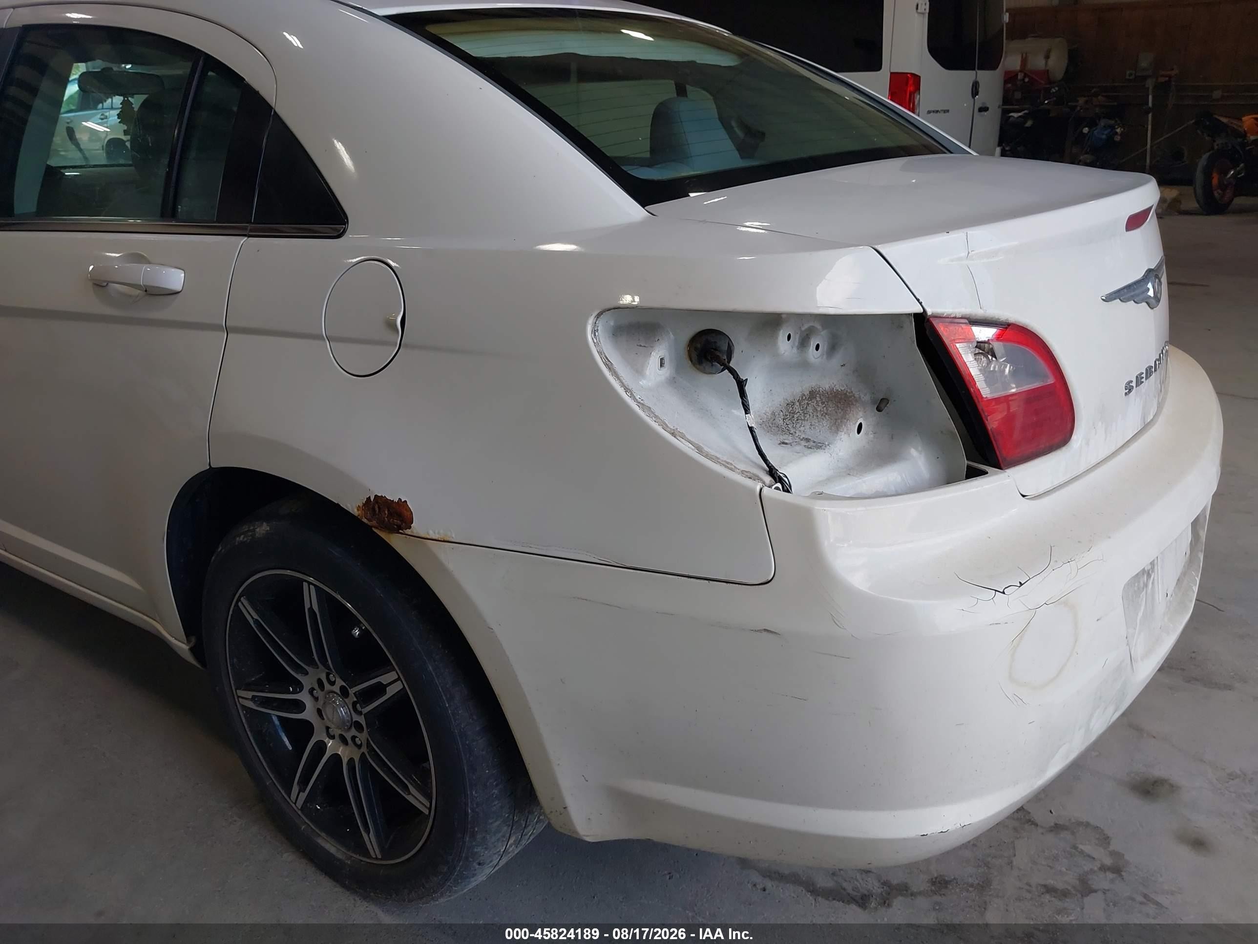 2008 Chrysler Sebring Touring Белый vin: 1C3LC56R98N238715