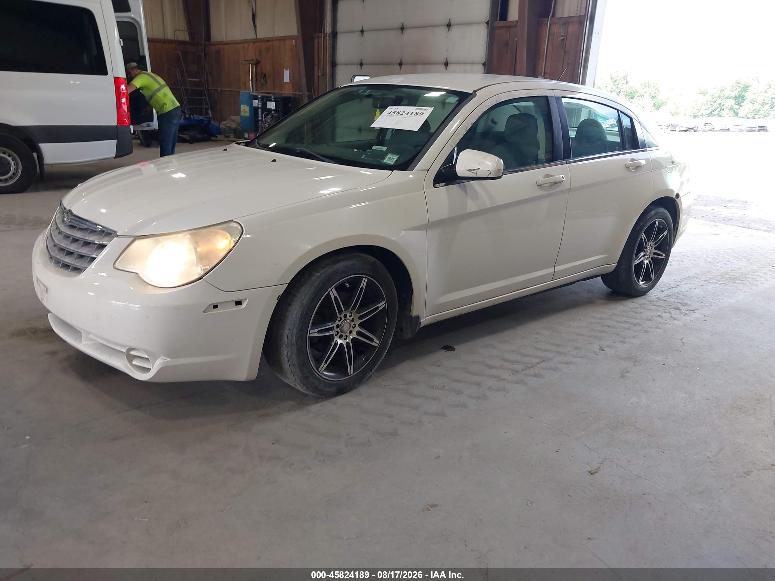 2008 Chrysler Sebring Touring Белый vin: 1C3LC56R98N238715
