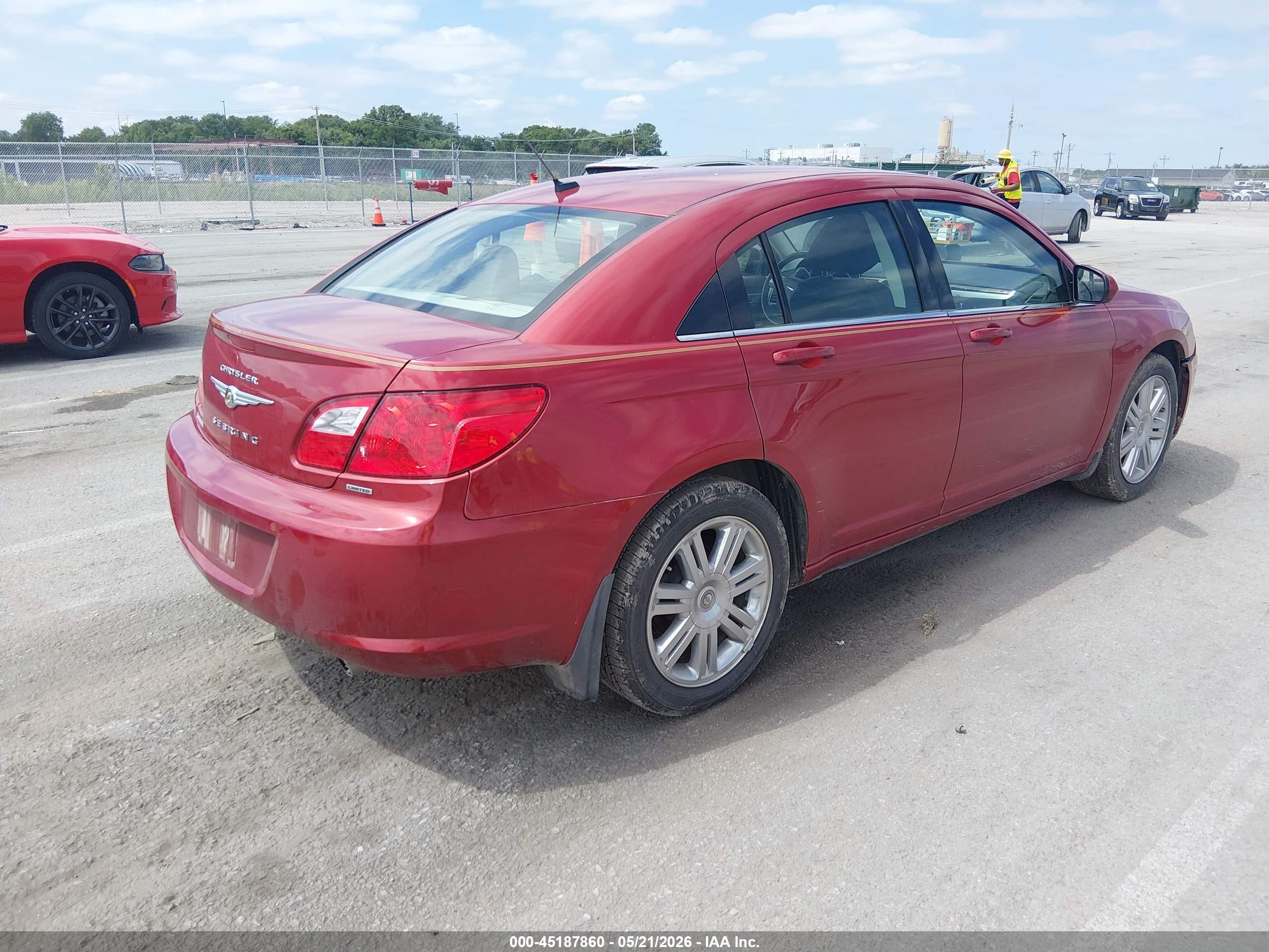 2009 Chrysler Sebring Limited Red vin: 1C3LC56V69N560808