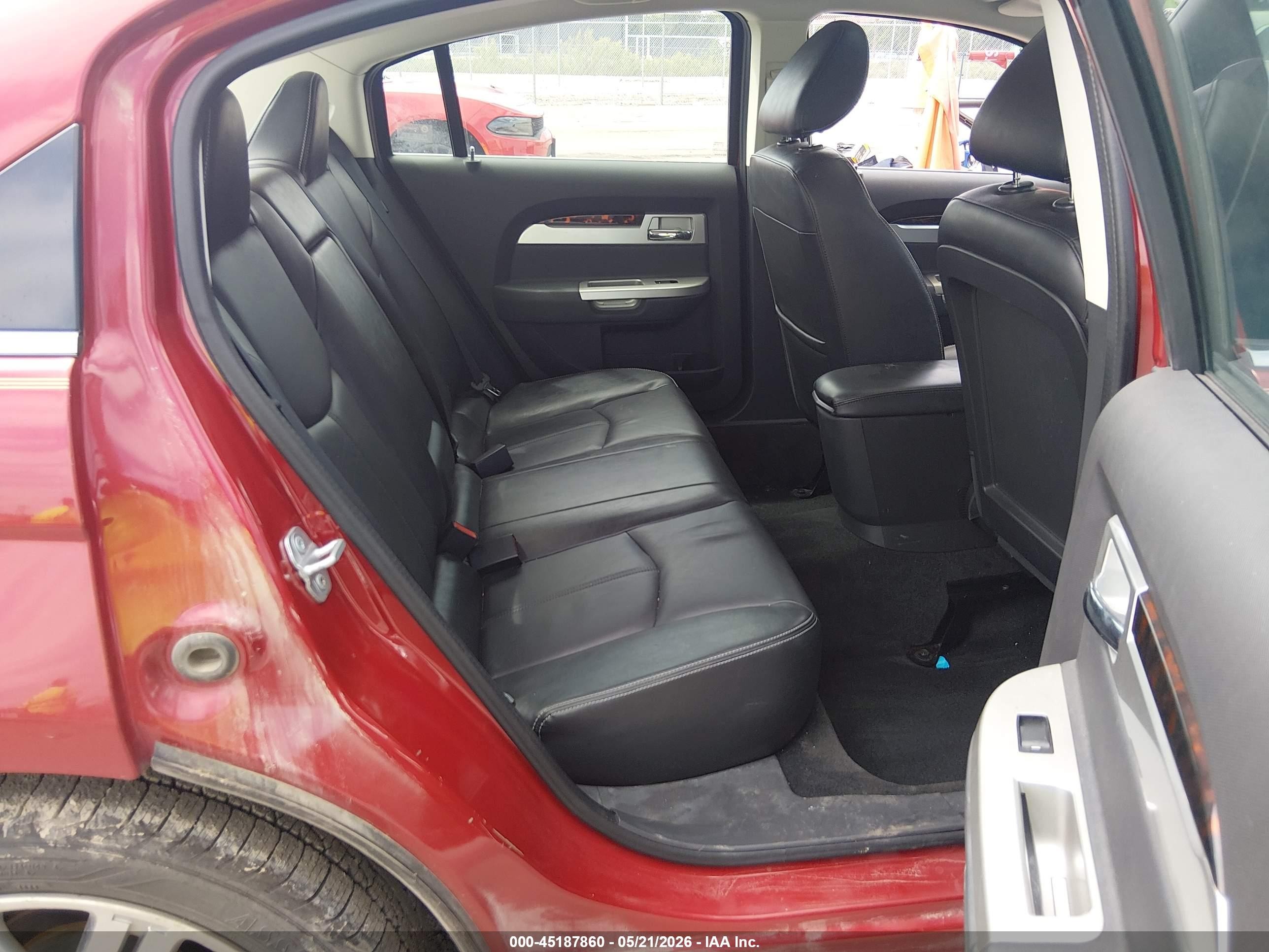 2009 Chrysler Sebring Limited Red vin: 1C3LC56V69N560808