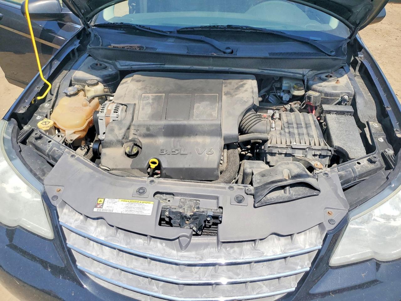 2009 Chrysler Sebring Touring Black vin: 1C3LC56V69N562719