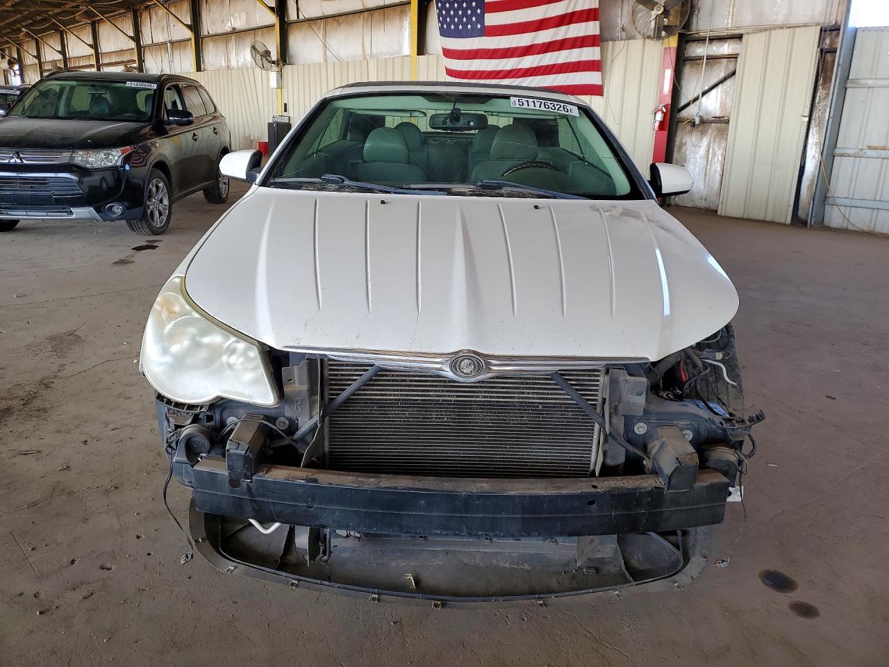 2008 Chrysler Sebring Limited White vin: 1C3LC65M68N262109