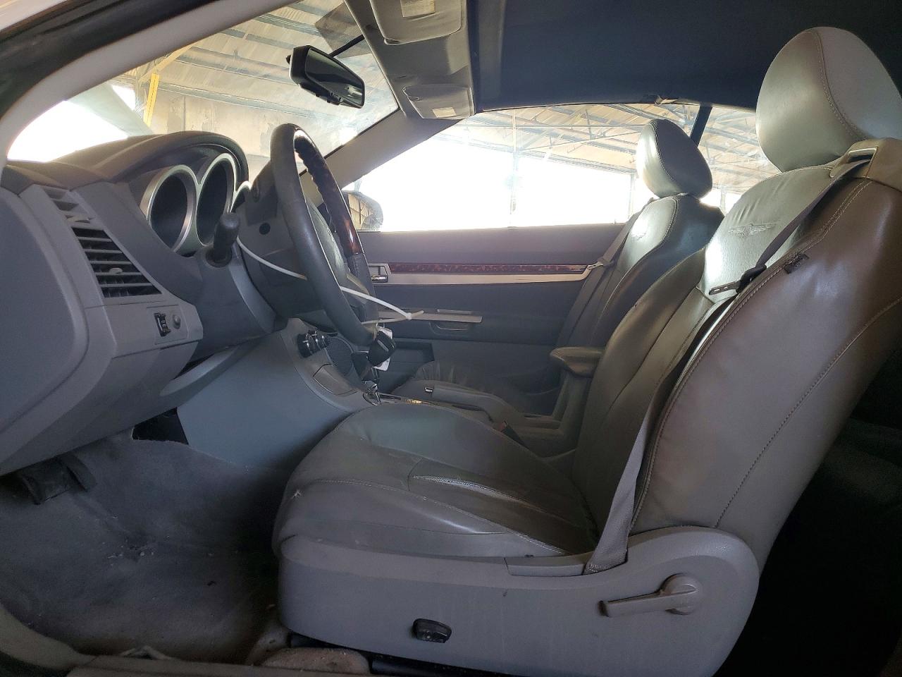 2008 Chrysler Sebring Limited White vin: 1C3LC65M68N262109