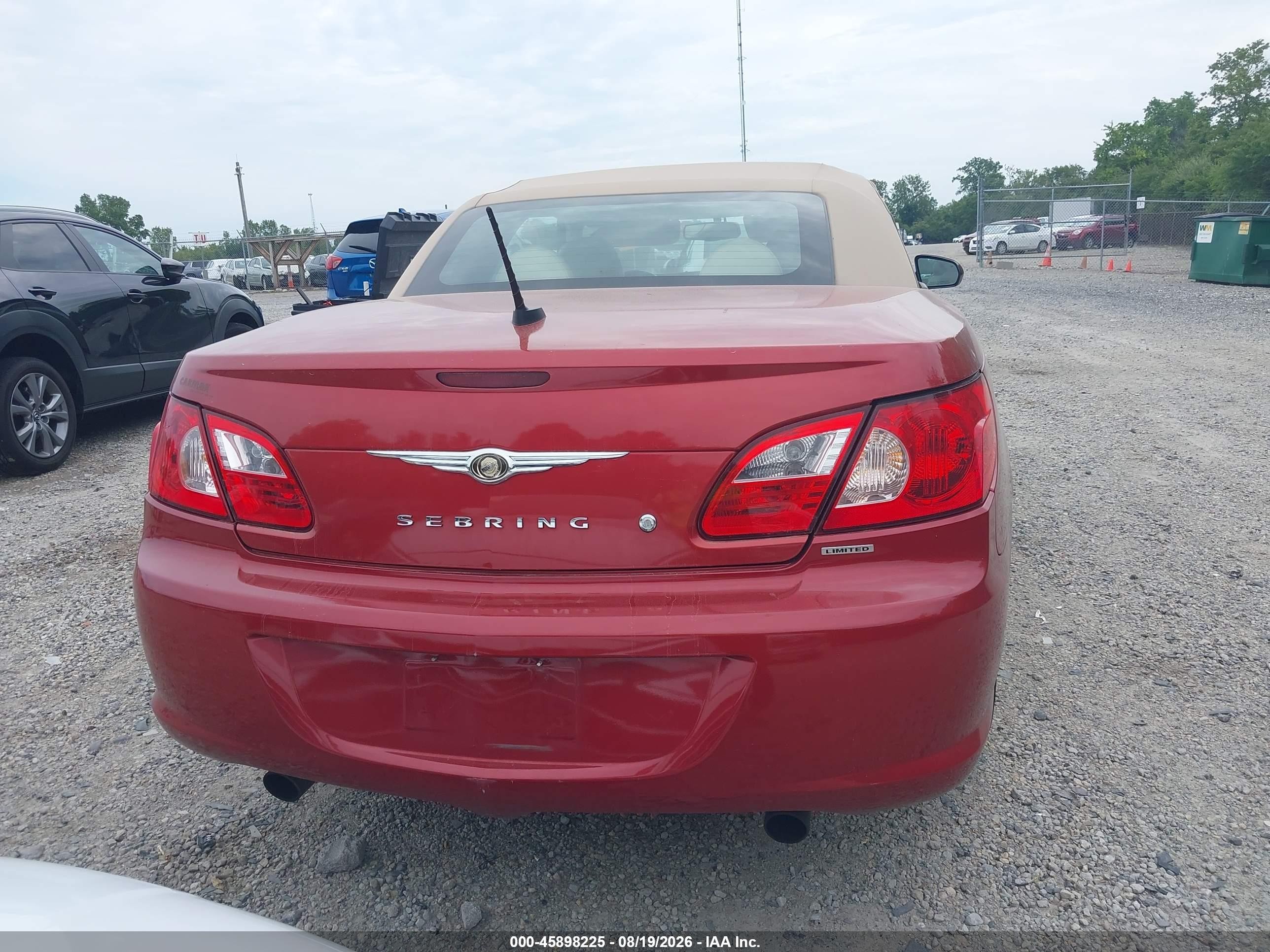 2008 Chrysler Sebring Limited Red vin: 1C3LC65M68N692531