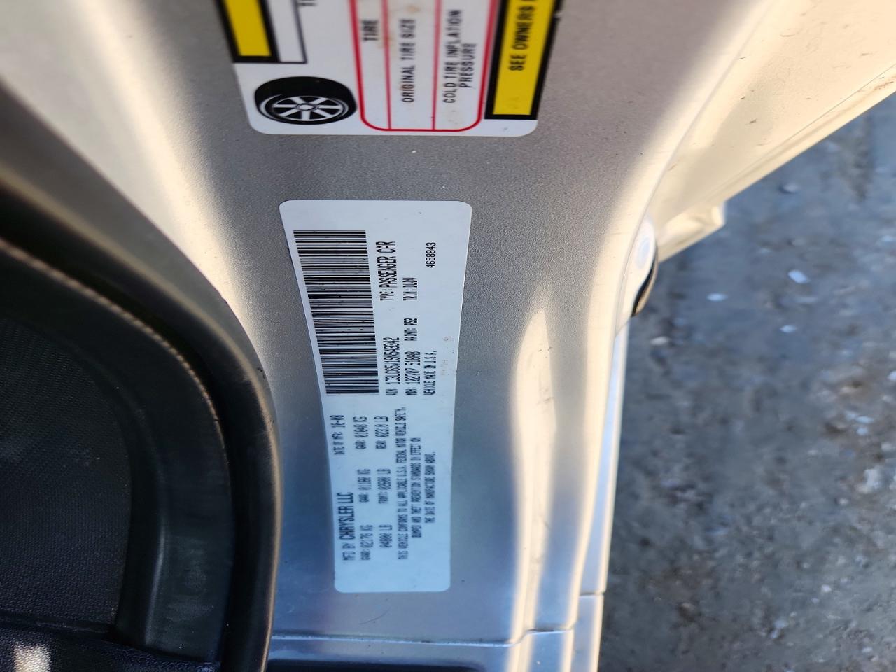 2009 Chrysler Sebring Limited Silver vin: 1C3LC65V19N543342