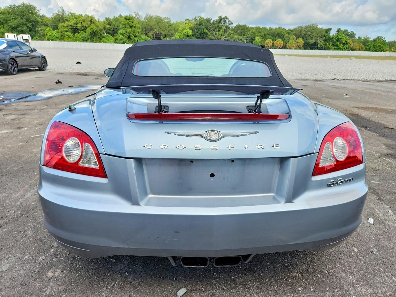 2007 Chrysler Crossfire Limited Silver vin: 1C3LN65L27X073705