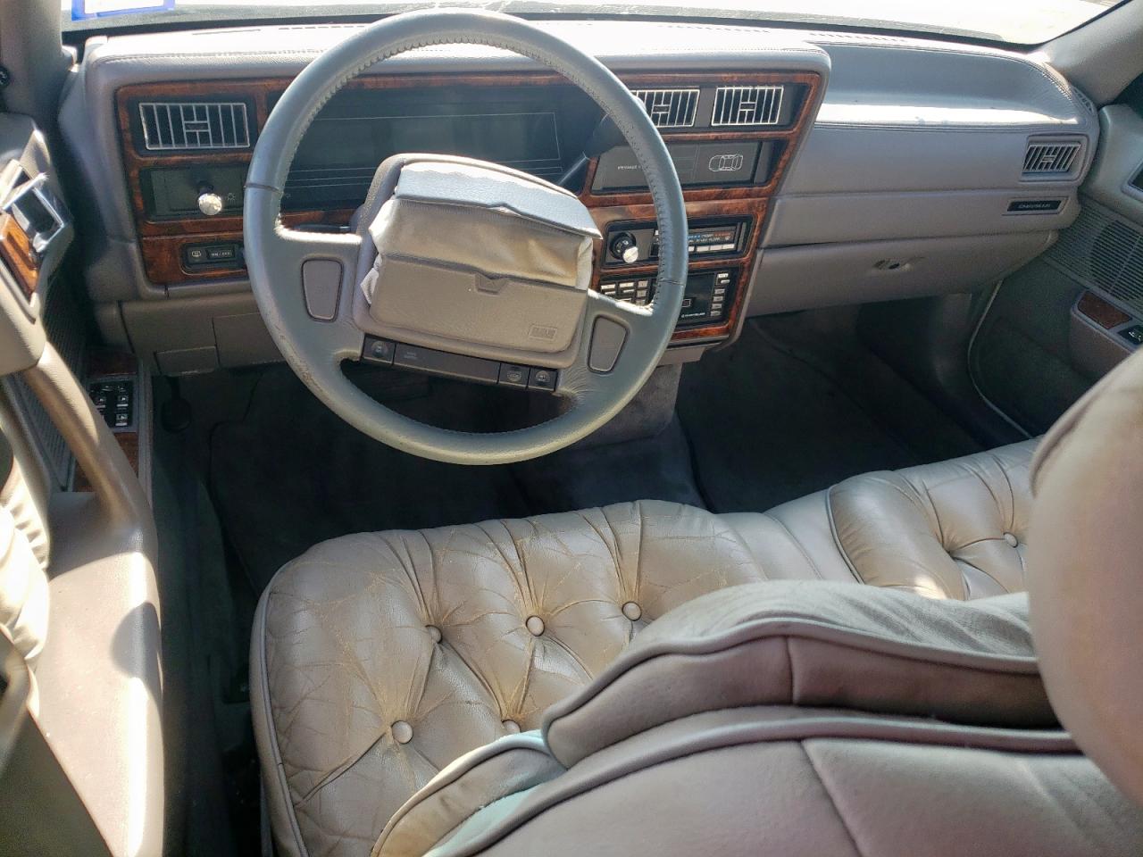 1990 Chrysler Lebaron Landau White vin: 1C3XA5633LF832805