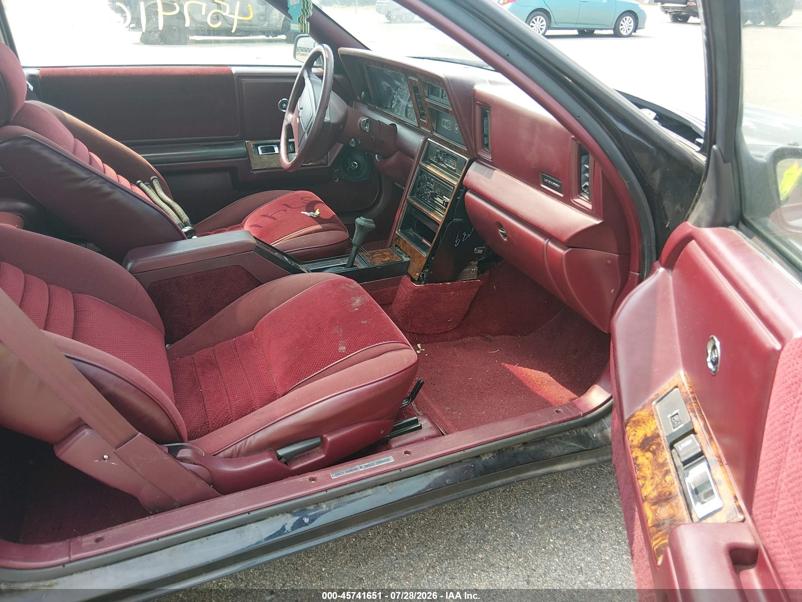 1989 Chrysler Lebaron   Black vin: 1C3XJ41K4KG241741