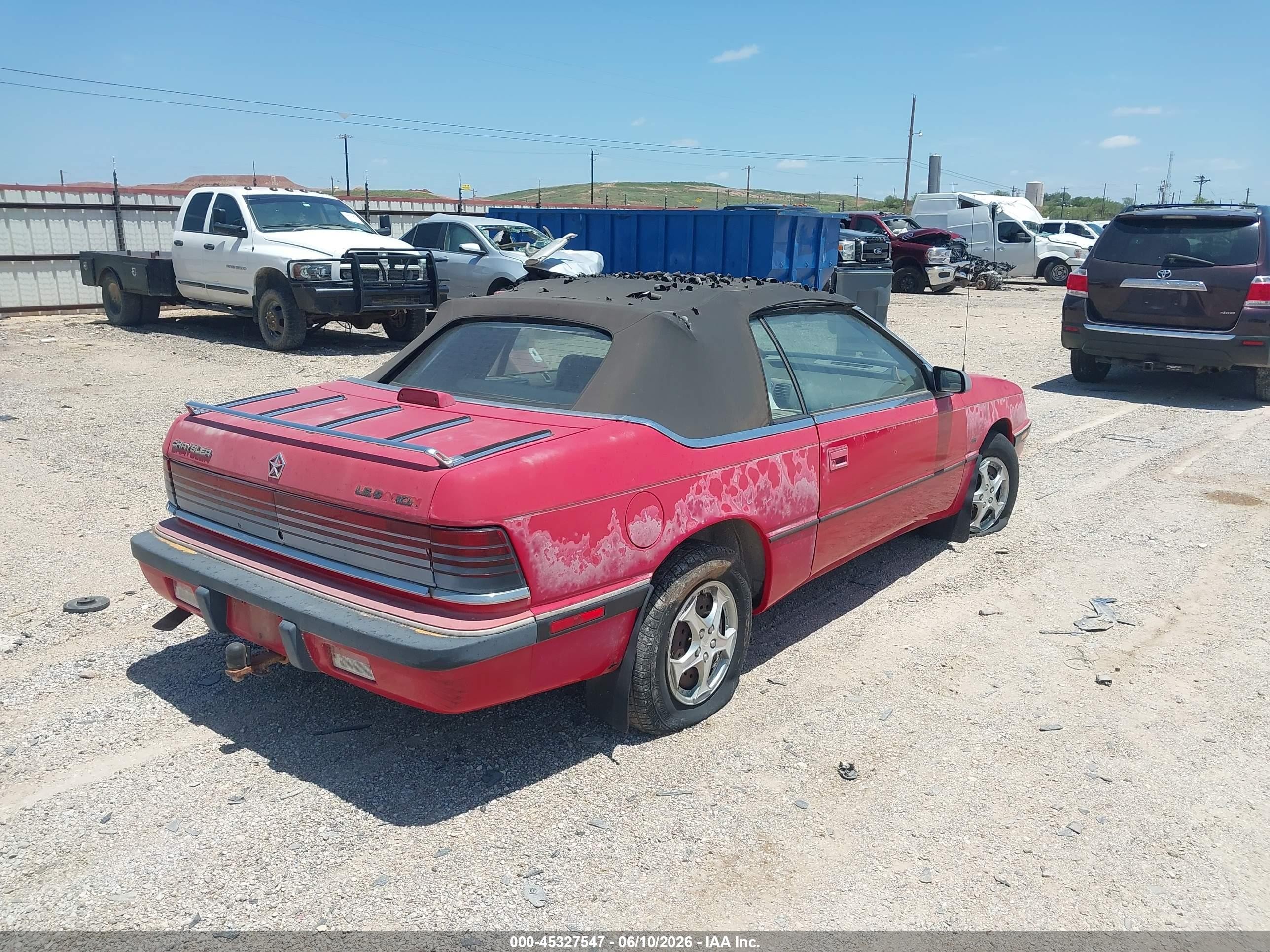 1991 Chrysler Lebaron   Red vin: 1C3XJ4535MG105060