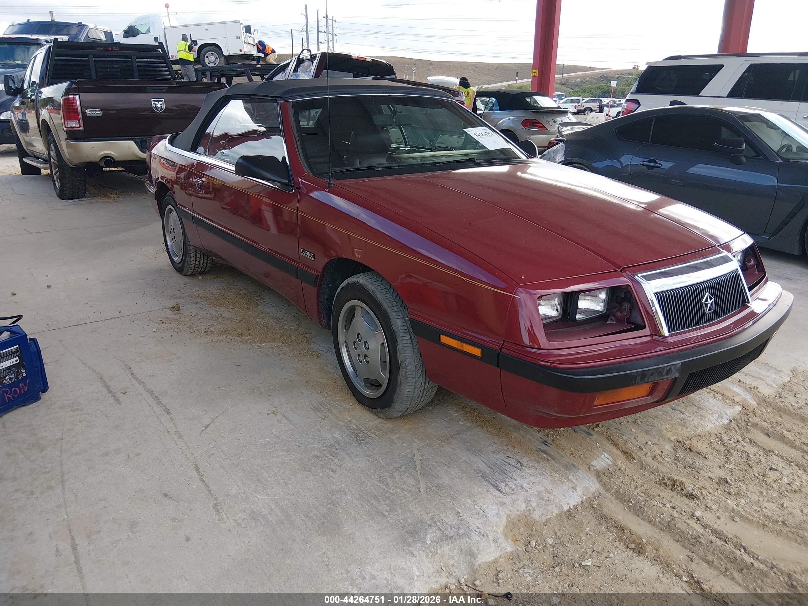 1989 Chrysler Lebaron   Red vin: 1C3XJ45J1KG219231