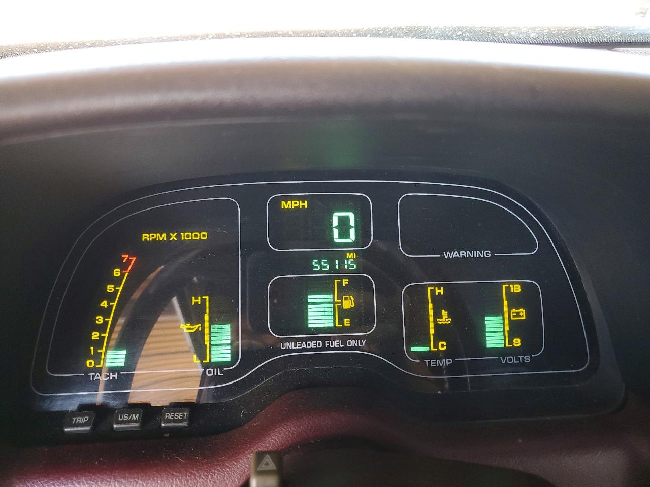1990 Chrysler Lebaron Premium Burgundy vin: 1C3XJ5535LG481052