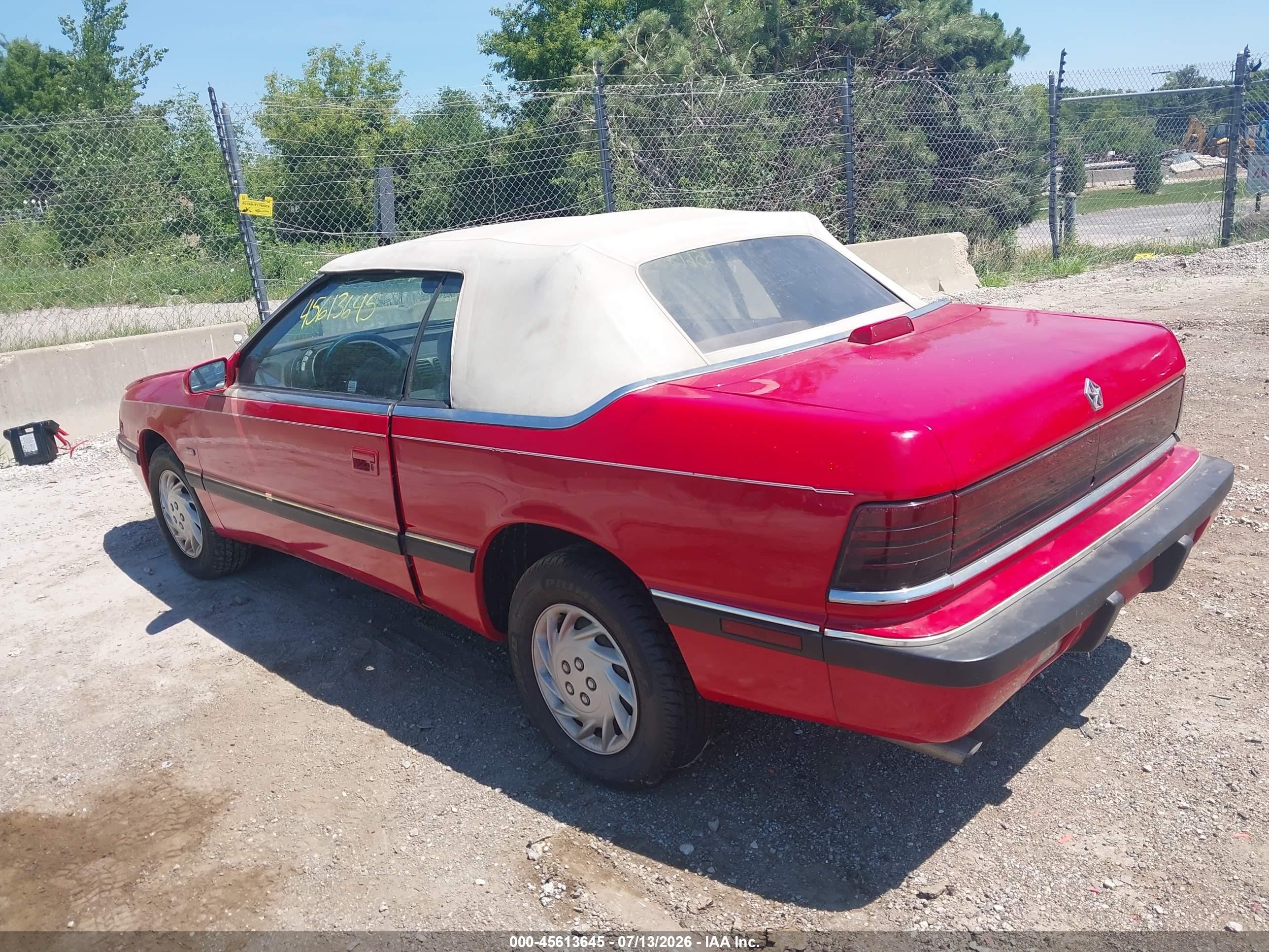 1992 Chrysler Lebaron   Red vin: 1C3XU4532NF278436