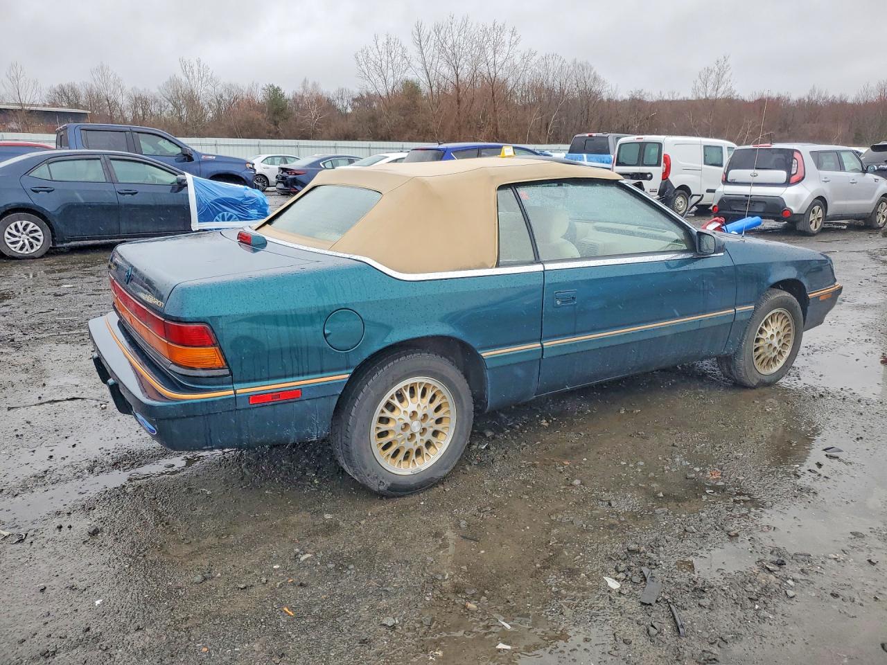 1993 Chrysler Lebaron Green vin: 1C3XU4532PF644754