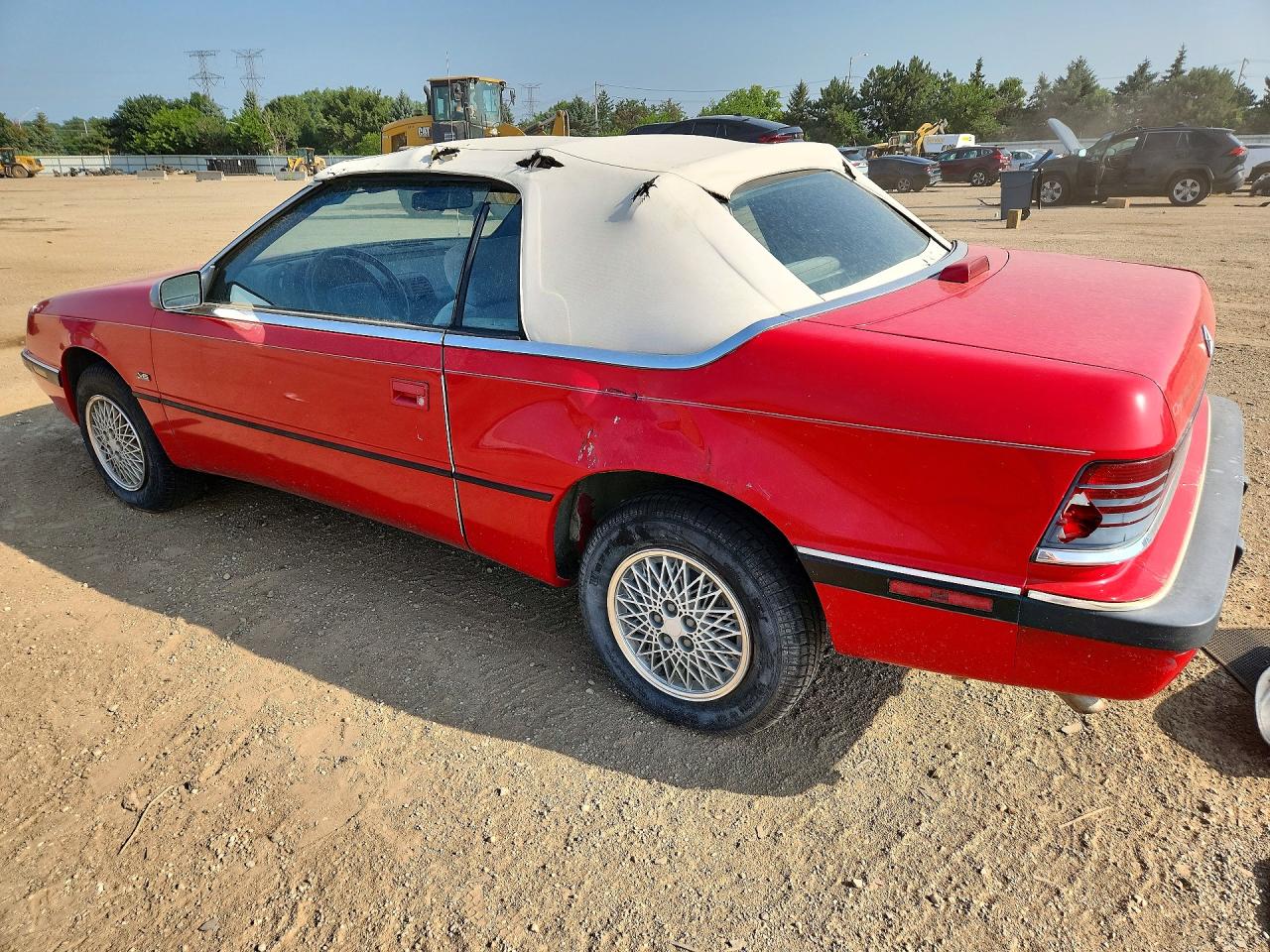 1992 Chrysler Lebaron Red vin: 1C3XU4538NF190233