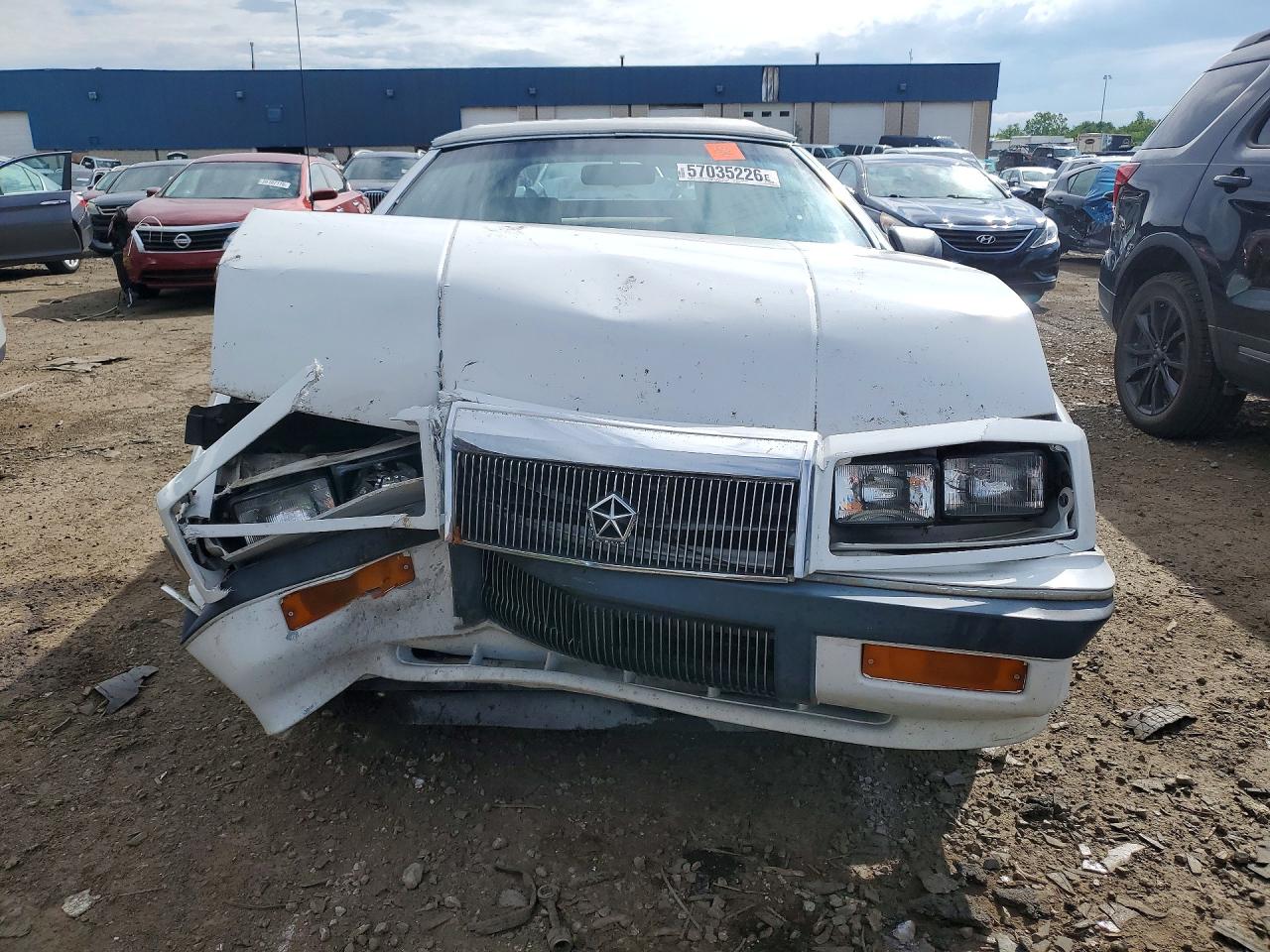 1992 Chrysler Lebaron White vin: 1C3XU4539NF297078
