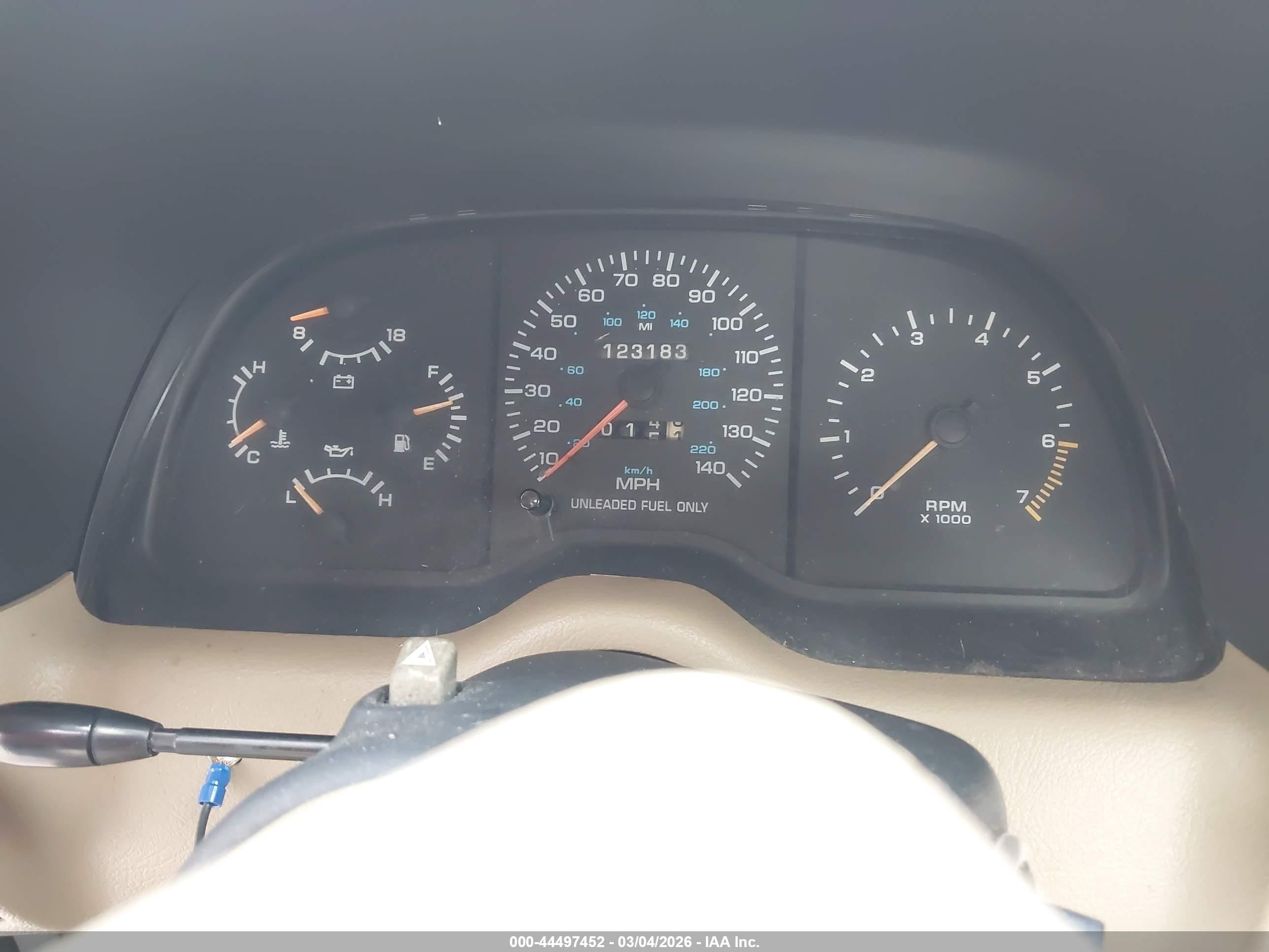 1993 Chrysler Lebaron Lx Beige vin: 1C3XU5532PF678344