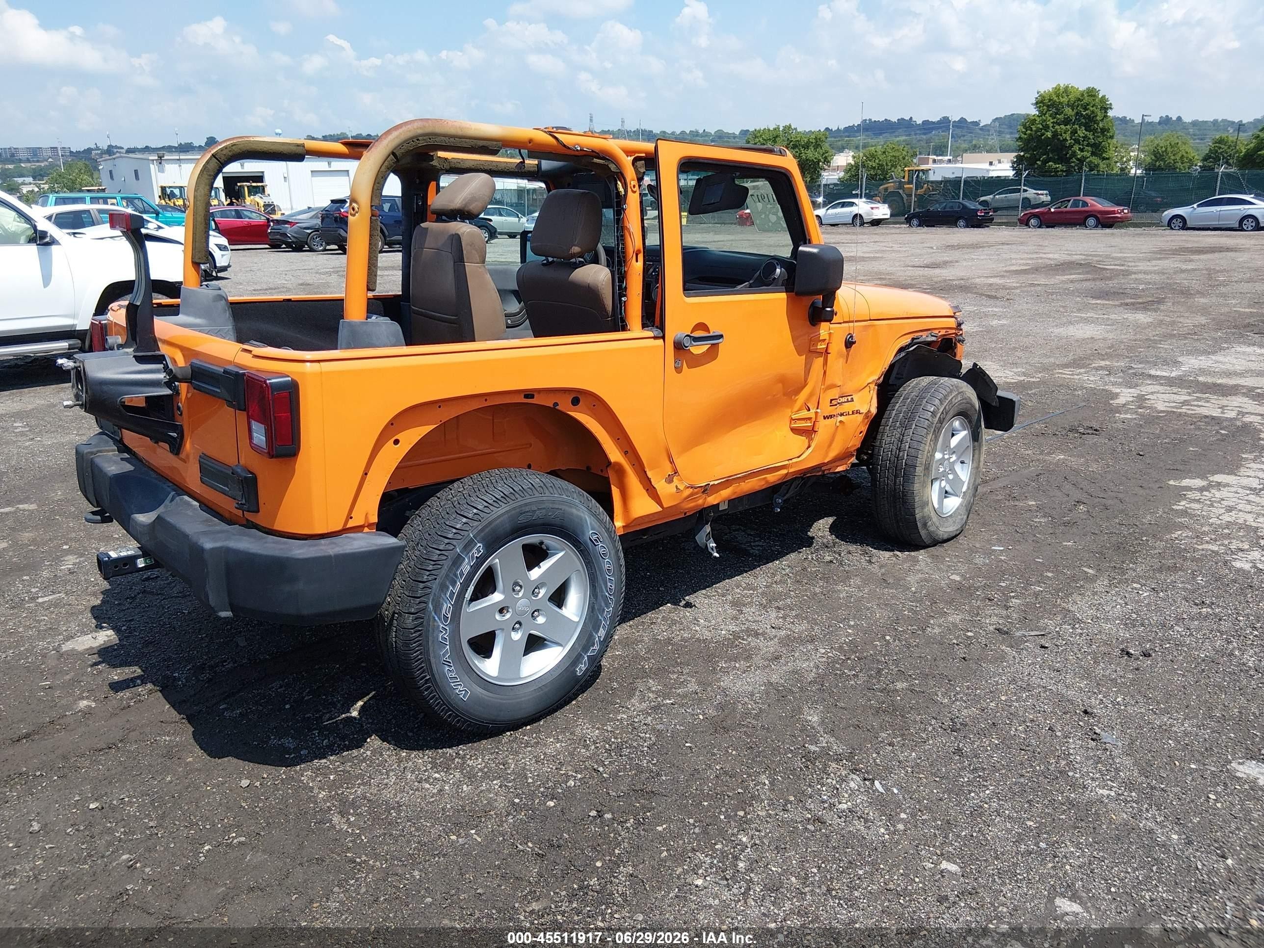 2012 Jeep Wrangler Sport Orange vin: 1C4AJWAG0CL255962