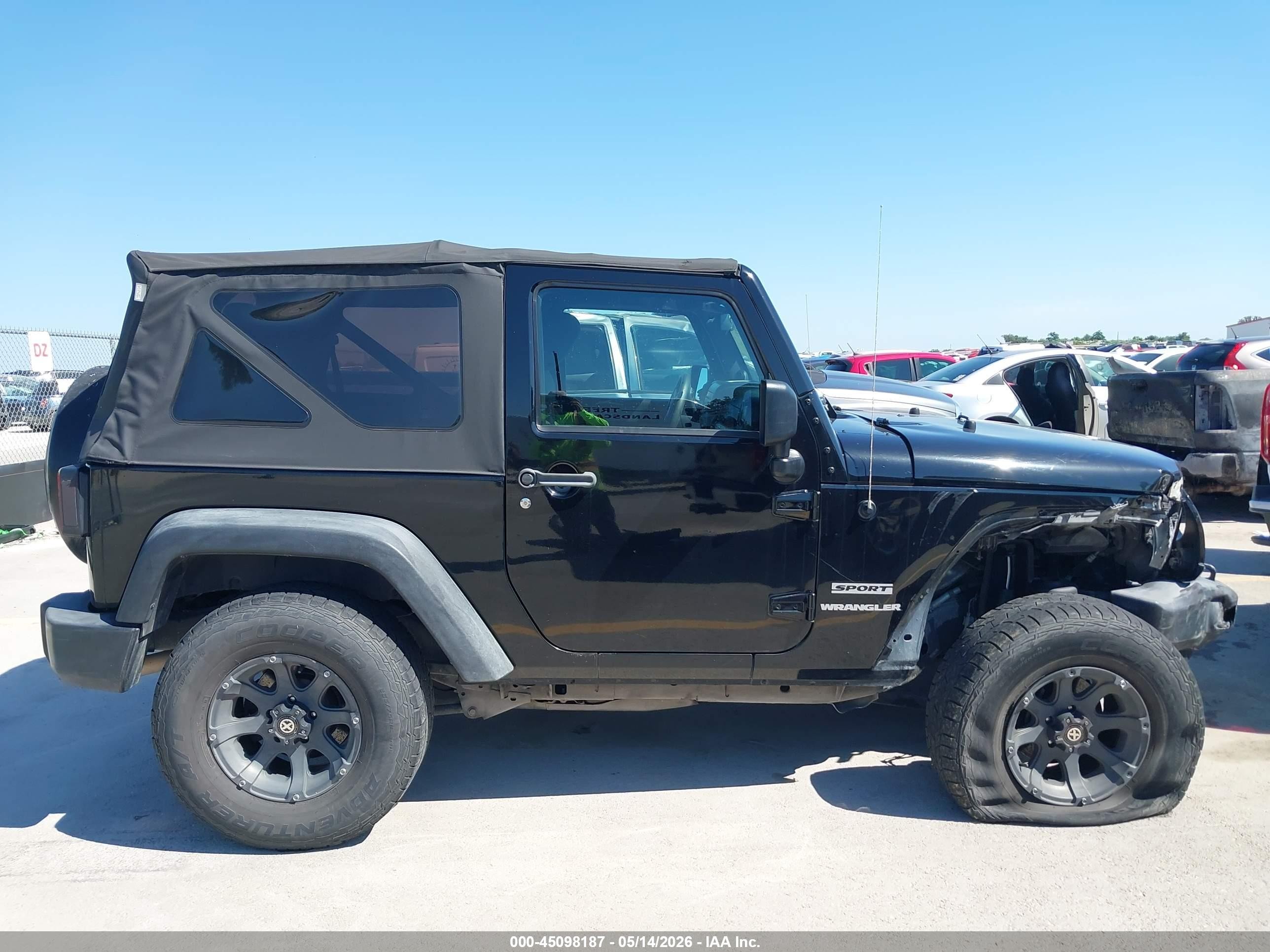 2012 Jeep Wrangler Sport Black vin: 1C4AJWAG0CL270137