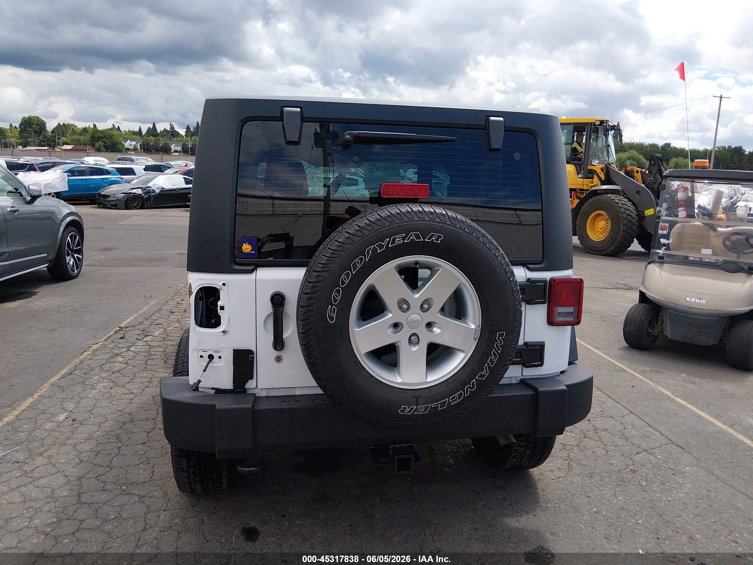 2013 Jeep Wrangler Sport White vin: 1C4AJWAG0DL643887