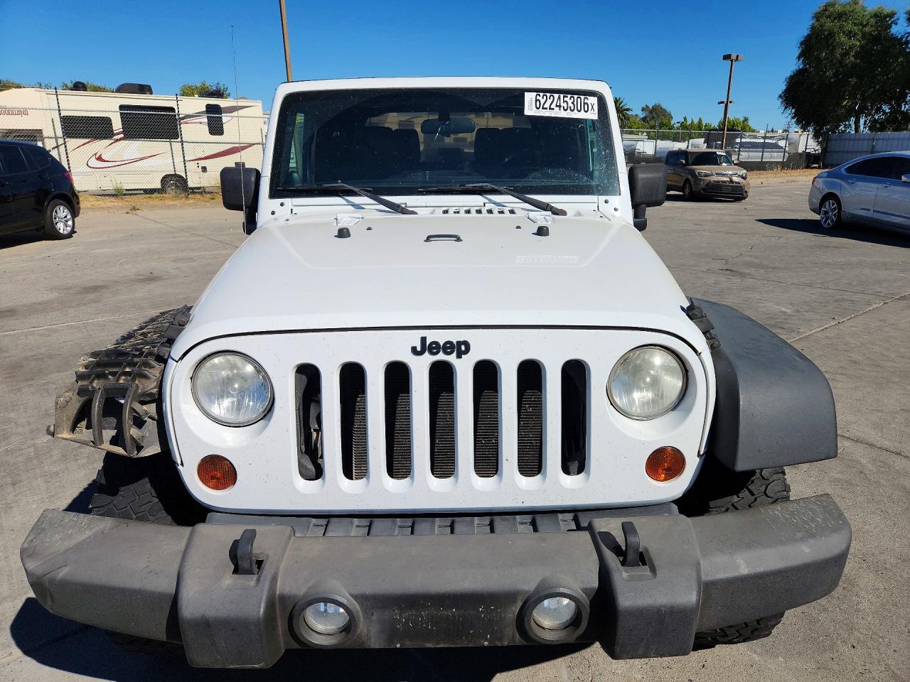 2013 Jeep Wrangler Sport White vin: 1C4AJWAG0DL648135