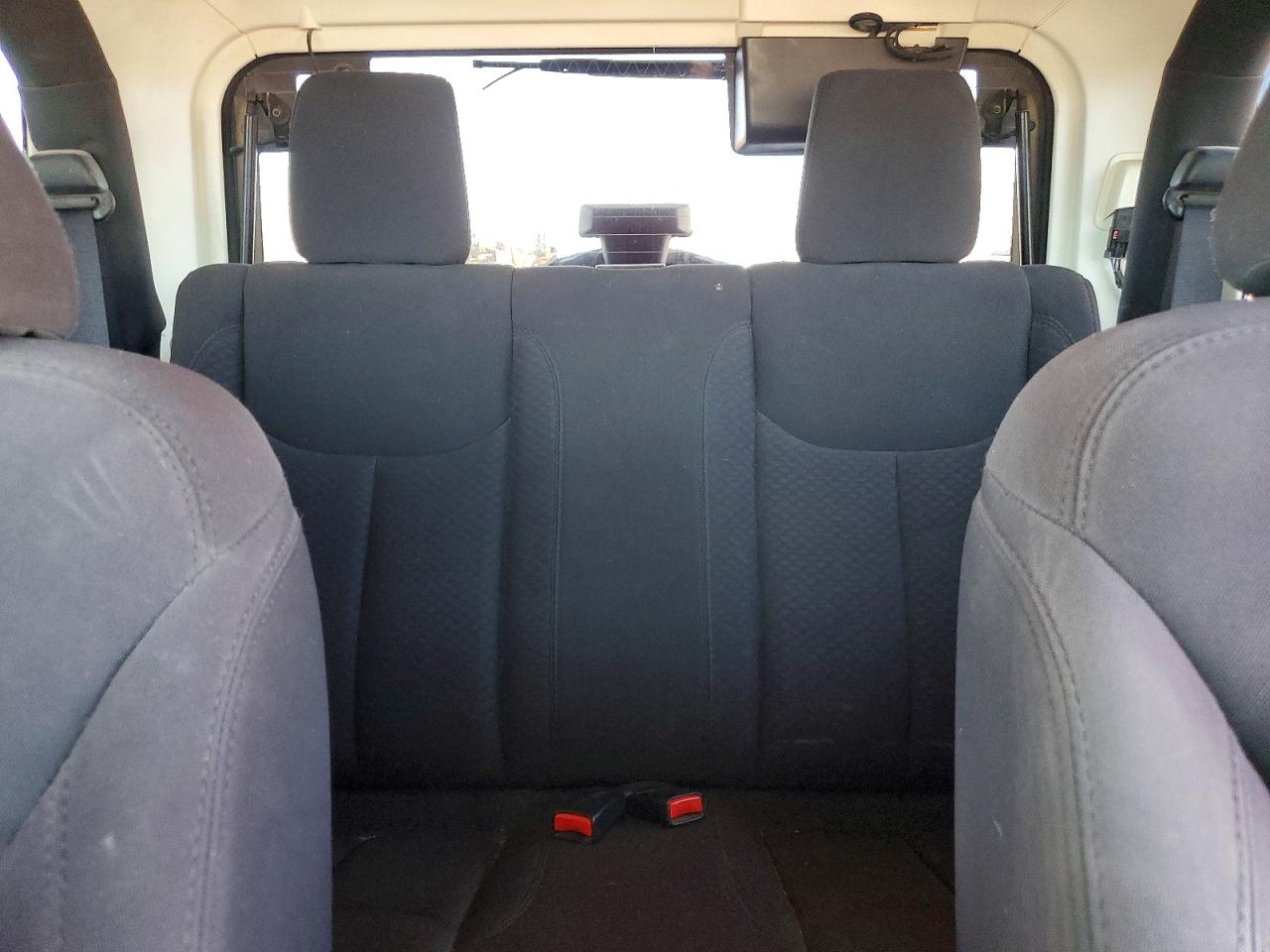 2014 Jeep Wrangler Sport Tan vin: 1C4AJWAG0EL228571