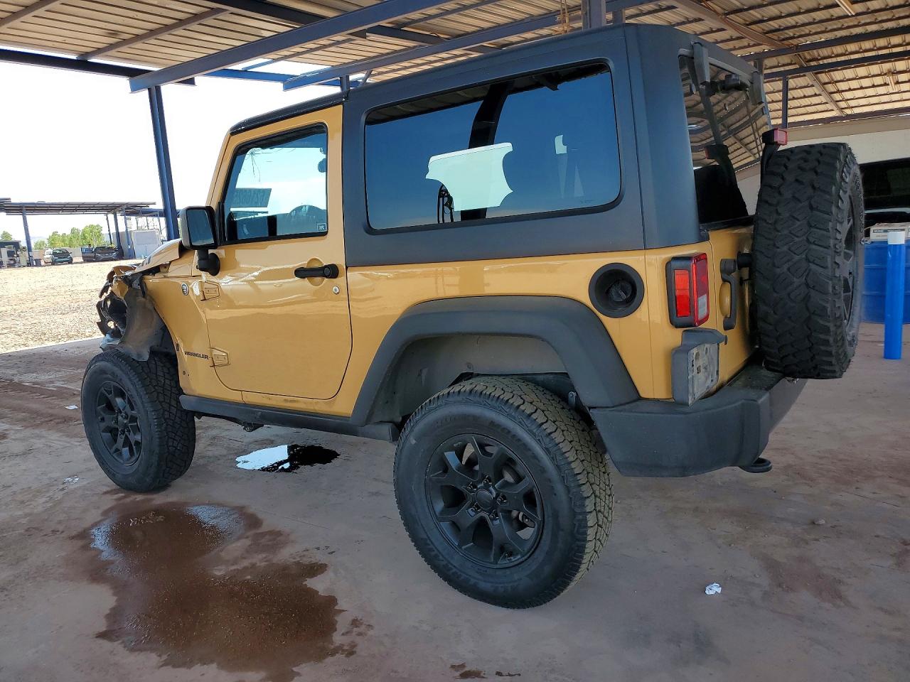 2014 Jeep Wrangler Sport Tan vin: 1C4AJWAG0EL228571