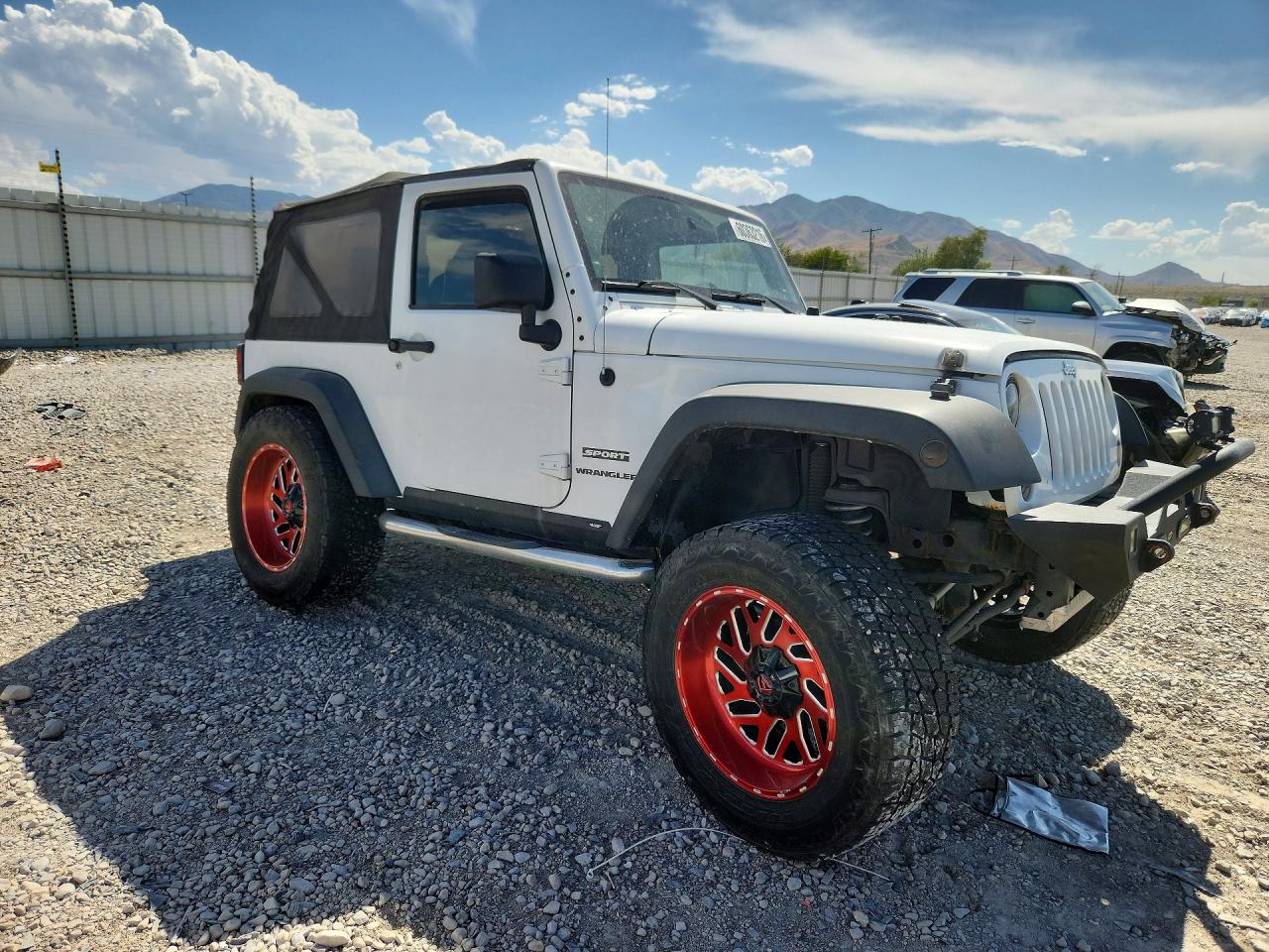 2014 Jeep Wrangler Sport White vin: 1C4AJWAG0EL249274