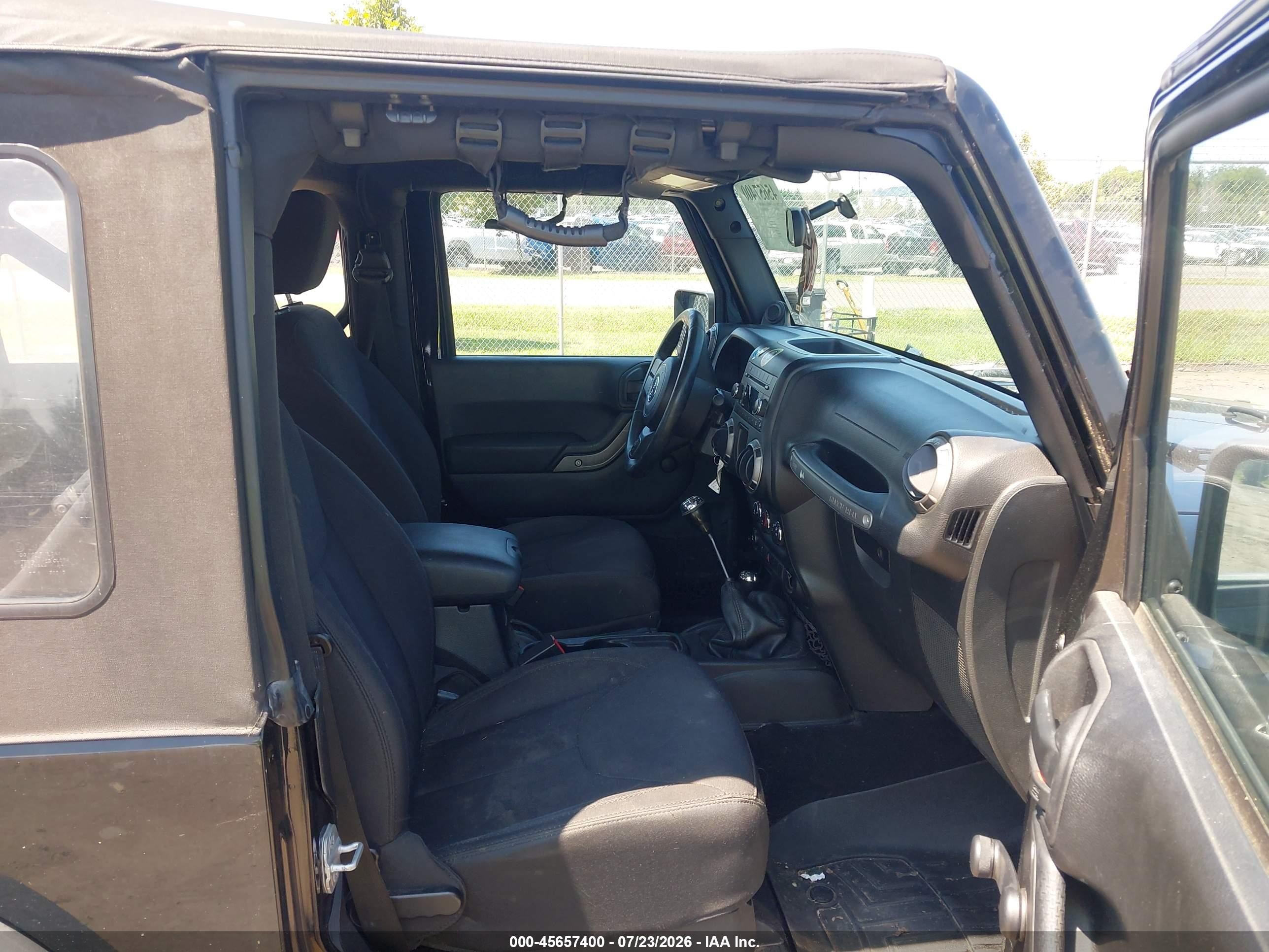 2014 Jeep Wrangler Sport Черный vin: 1C4AJWAG0EL317699