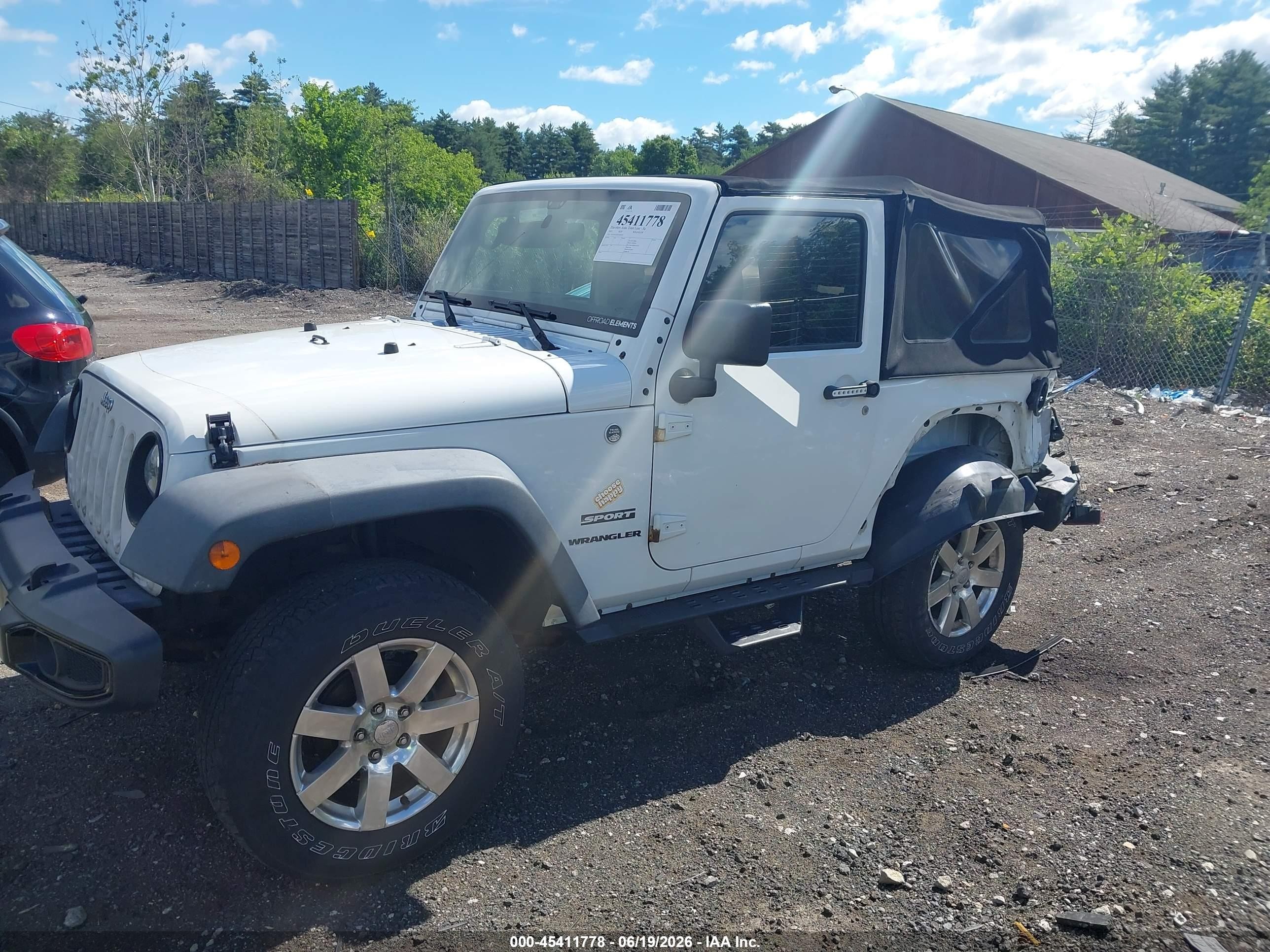2015 Jeep Wrangler Sport Белый vin: 1C4AJWAG0FL648526