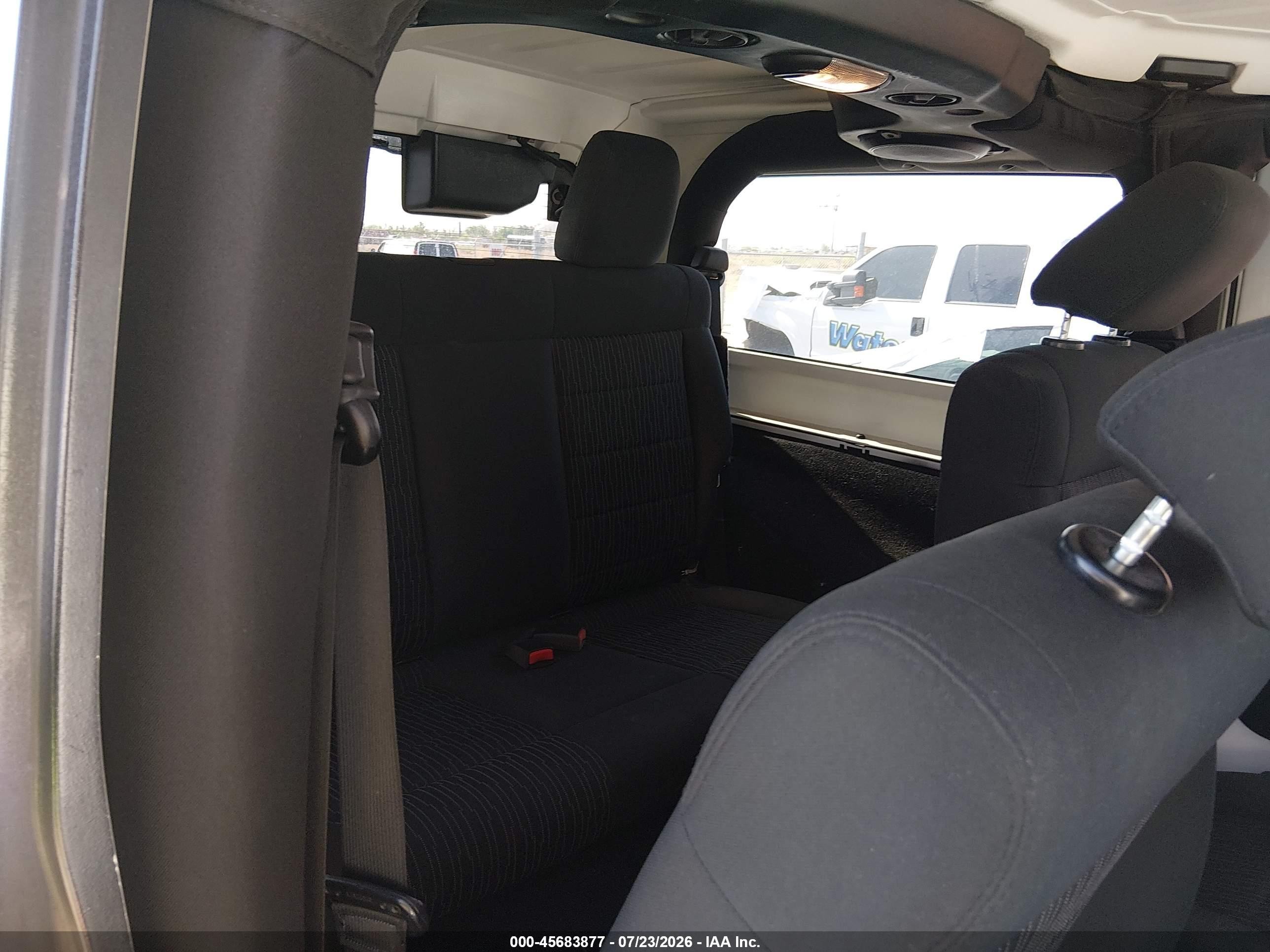 2012 Jeep Wrangler Sport White vin: 1C4AJWAG1CL235025
