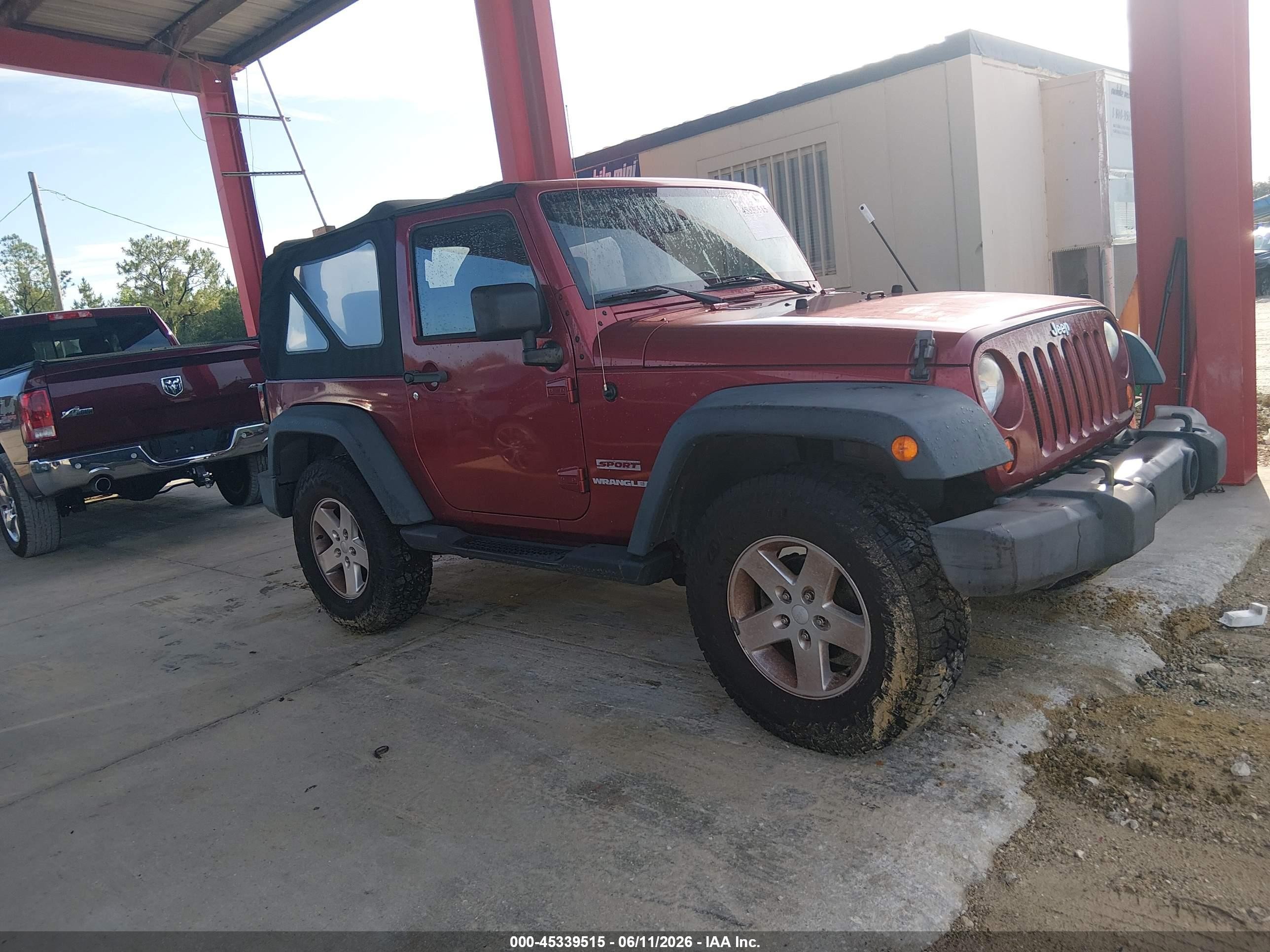 2013 Jeep Wrangler Sport Красный vin: 1C4AJWAG1DL508031
