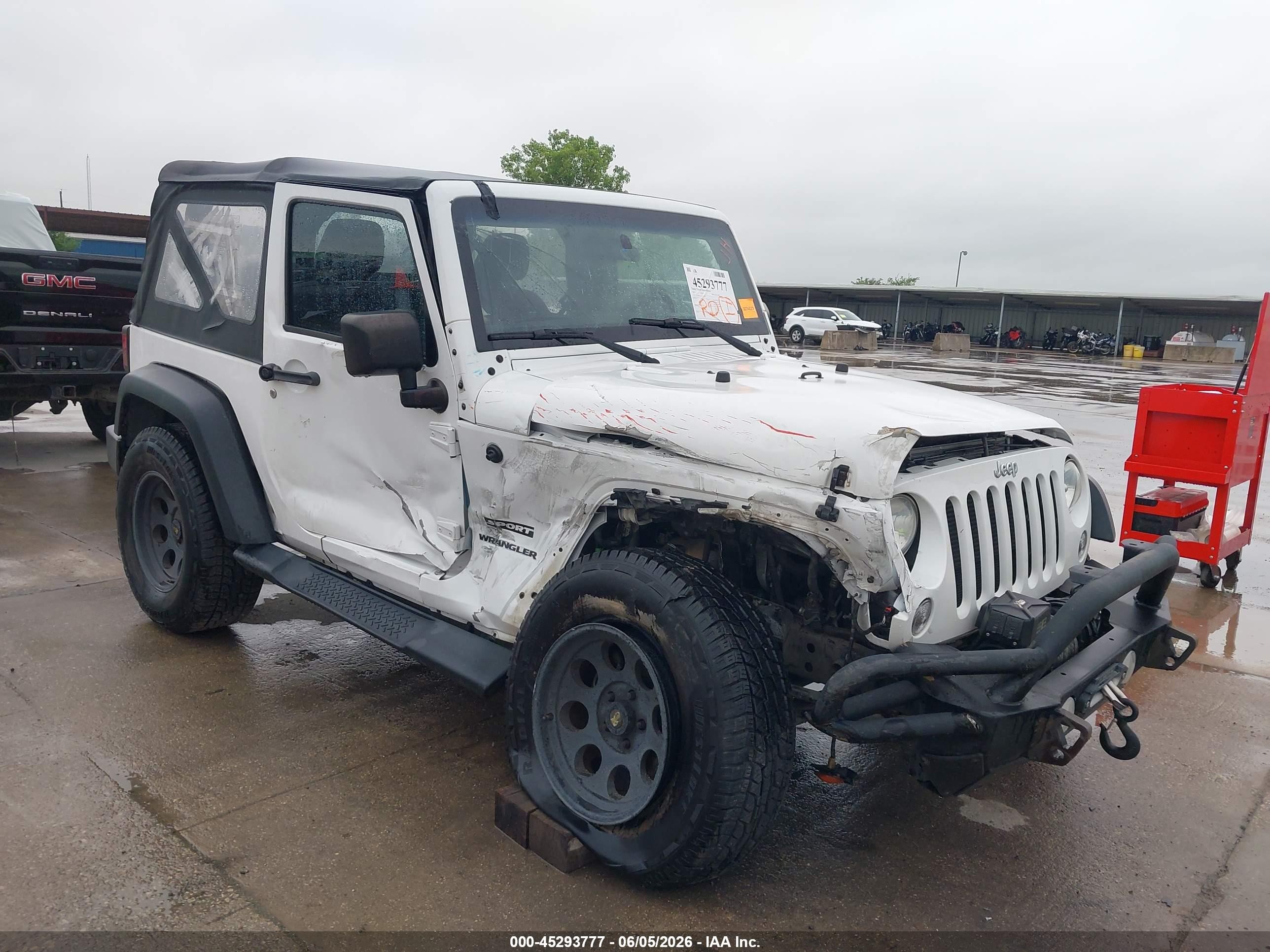2015 Jeep Wrangler Sport White vin: 1C4AJWAG1FL583122