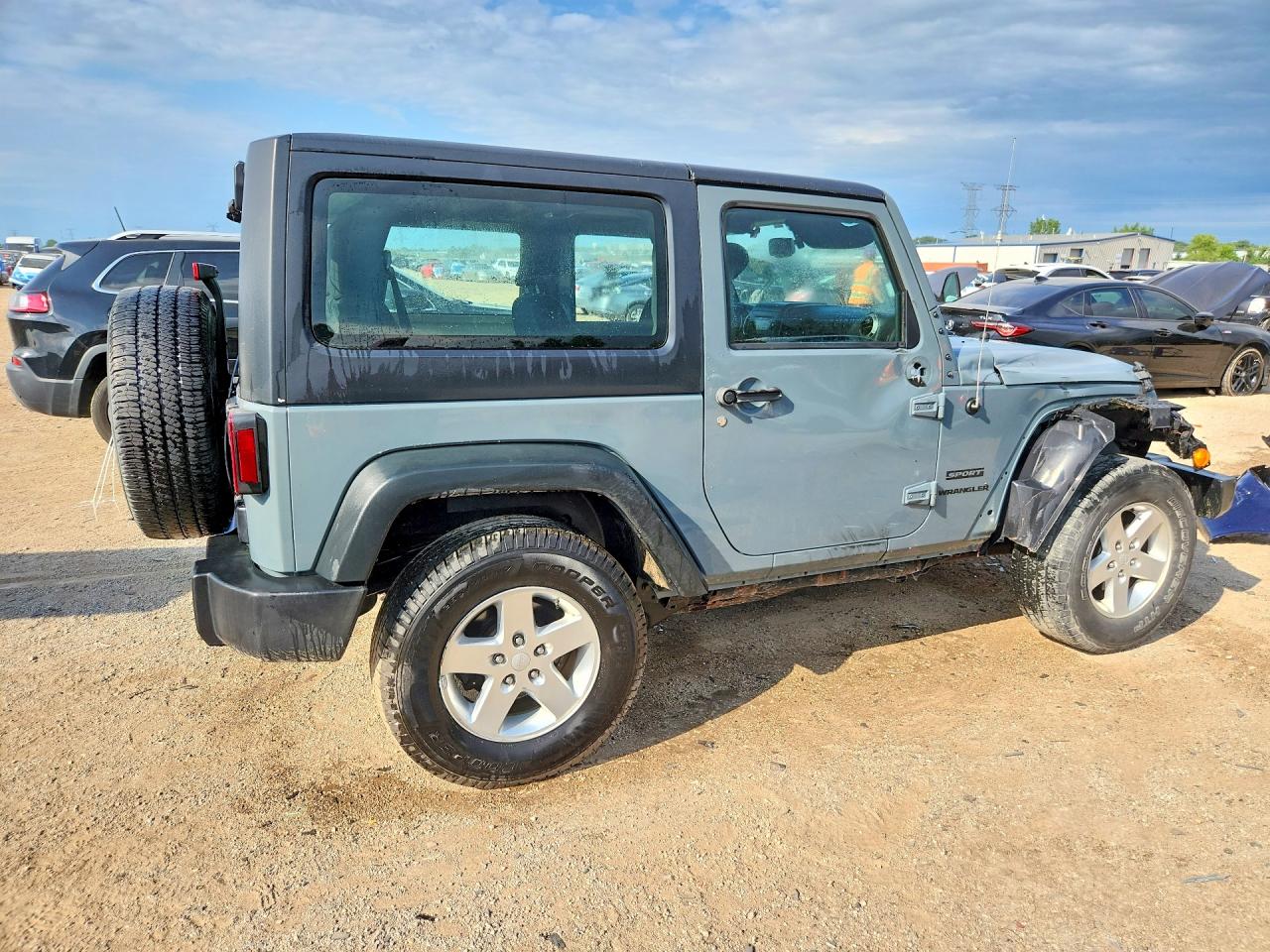 2015 Jeep Wrangler Sport Gray vin: 1C4AJWAG1FL659650