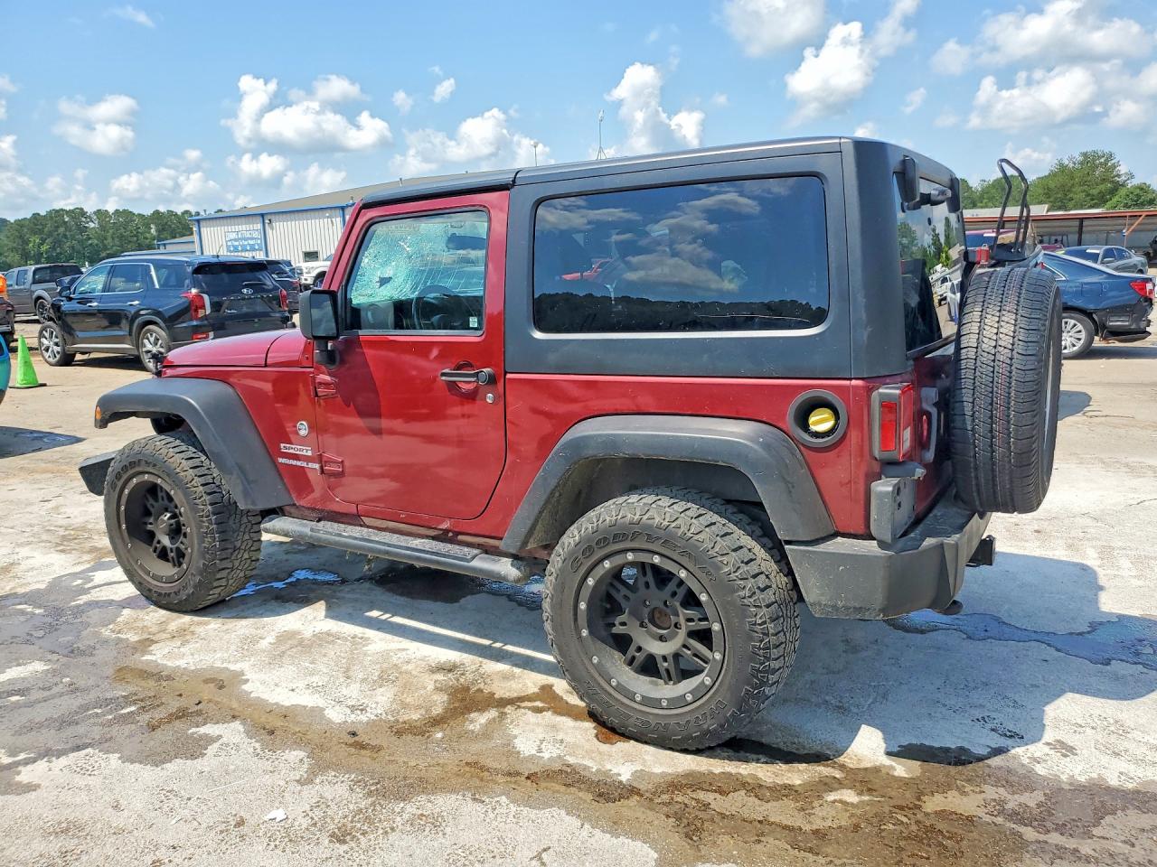 2012 Jeep Wrangler Sport Burgundy vin: 1C4AJWAG2CL184599