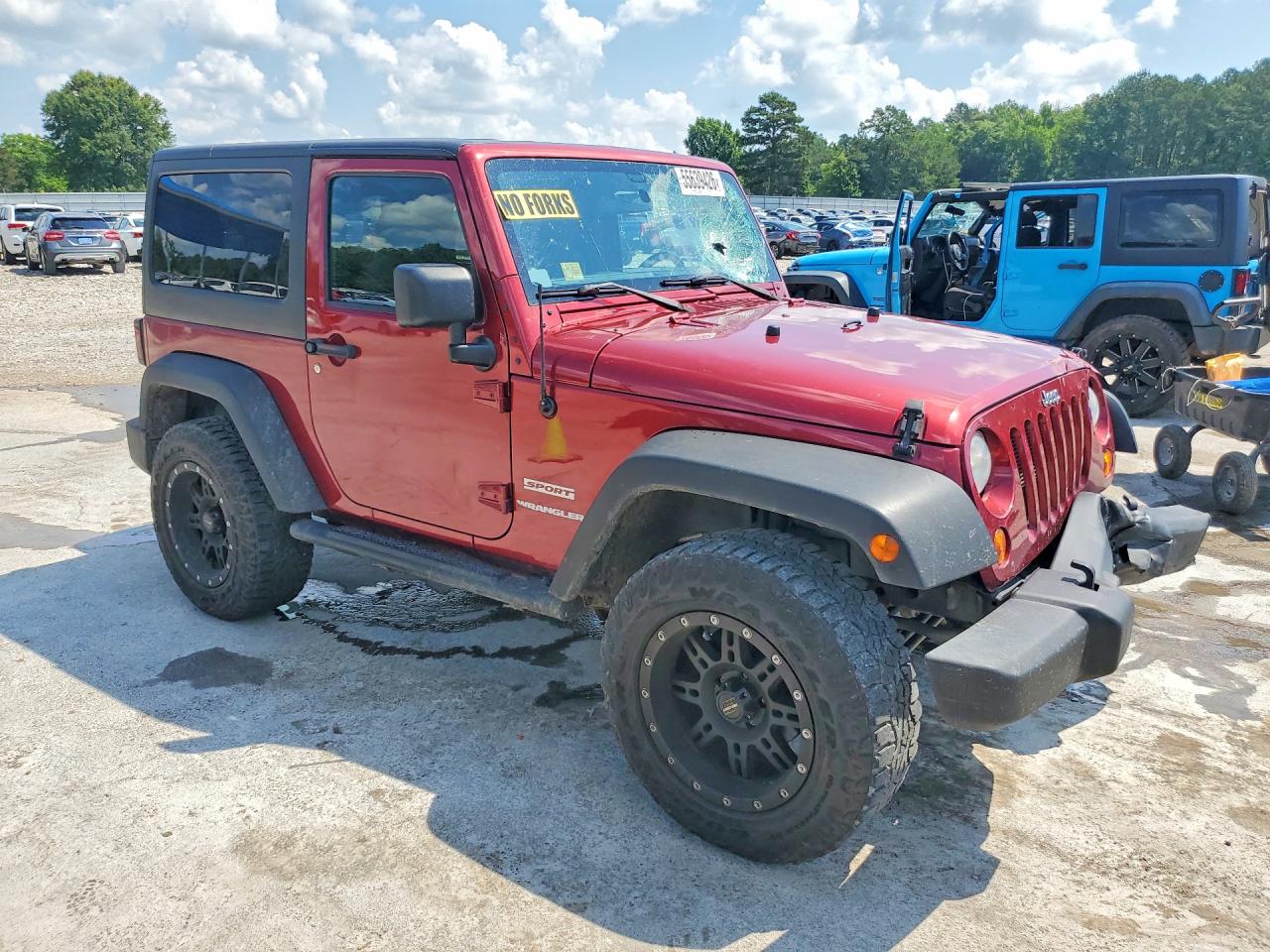 2012 Jeep Wrangler Sport Burgundy vin: 1C4AJWAG2CL184599