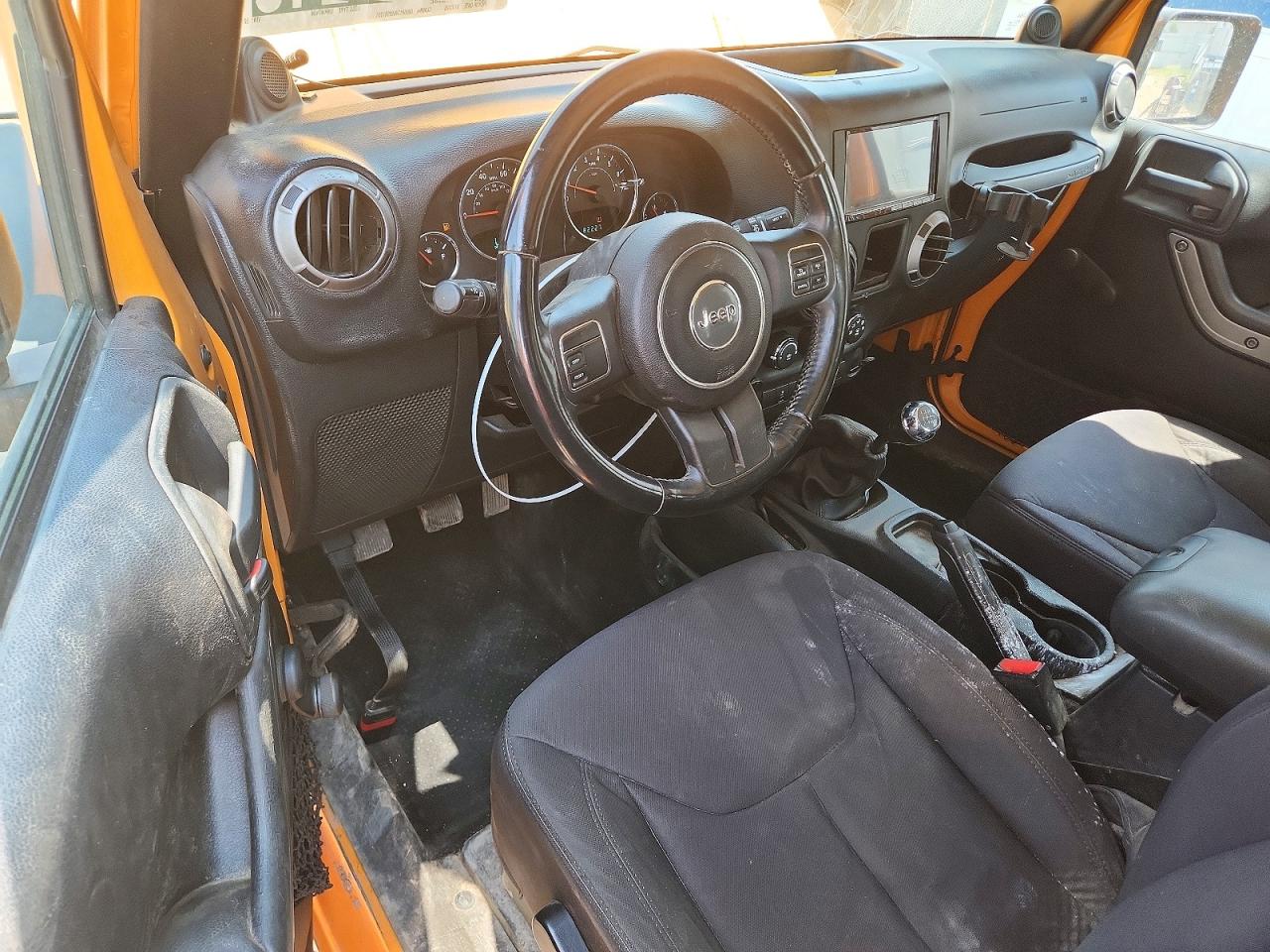 2013 Jeep Wrangler Sport Желтый vin: 1C4AJWAG2DL521967