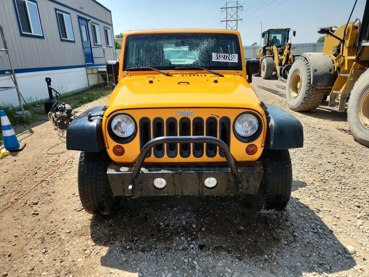 2013 Jeep Wrangler Sport Желтый vin: 1C4AJWAG2DL521967