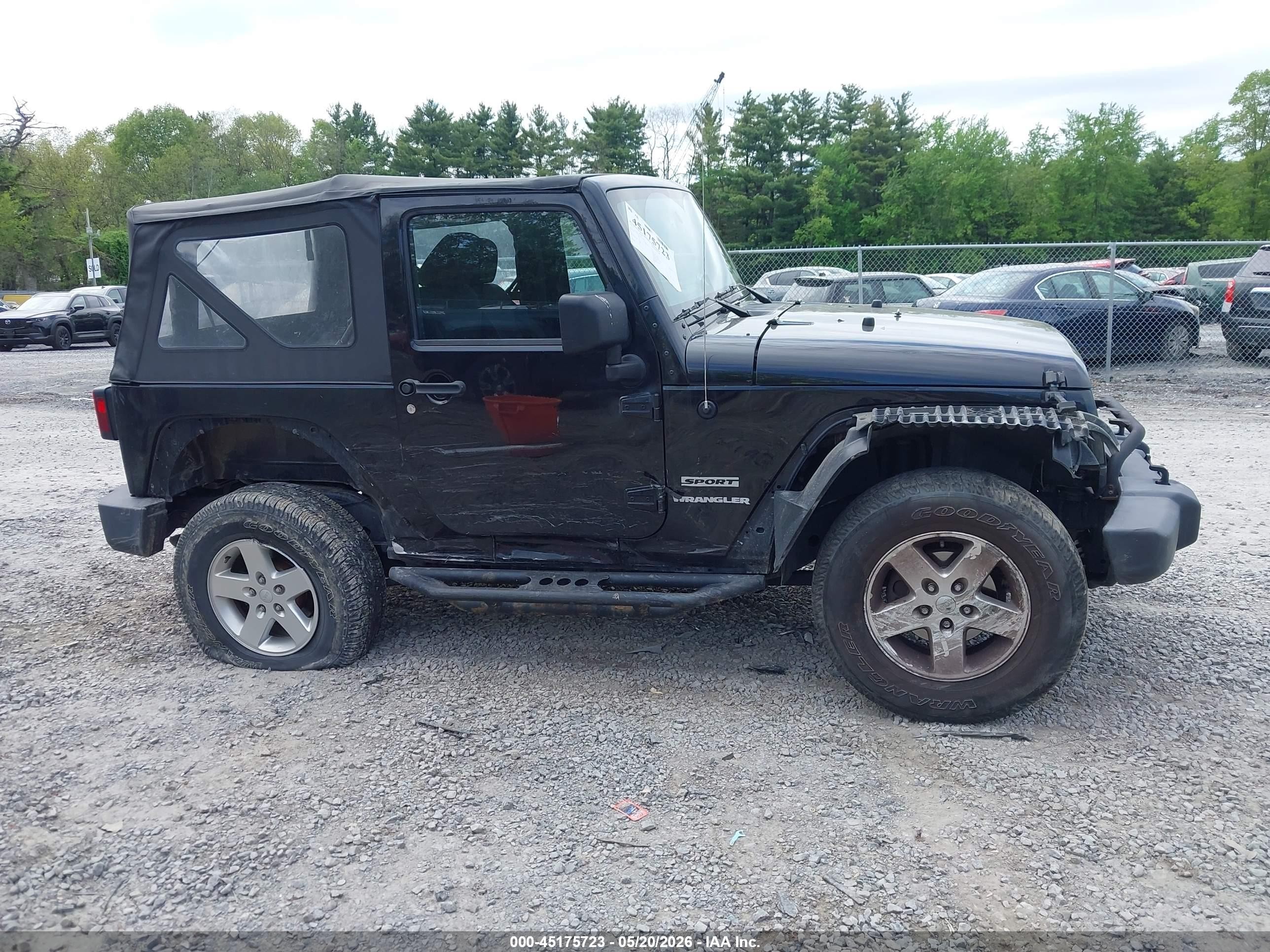 2013 Jeep Wrangler Sport Black vin: 1C4AJWAG2DL530555