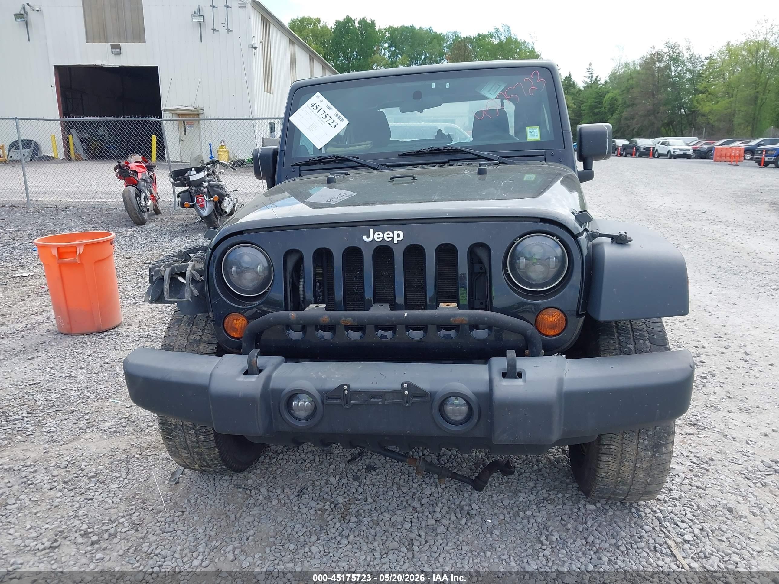 2013 Jeep Wrangler Sport Black vin: 1C4AJWAG2DL530555