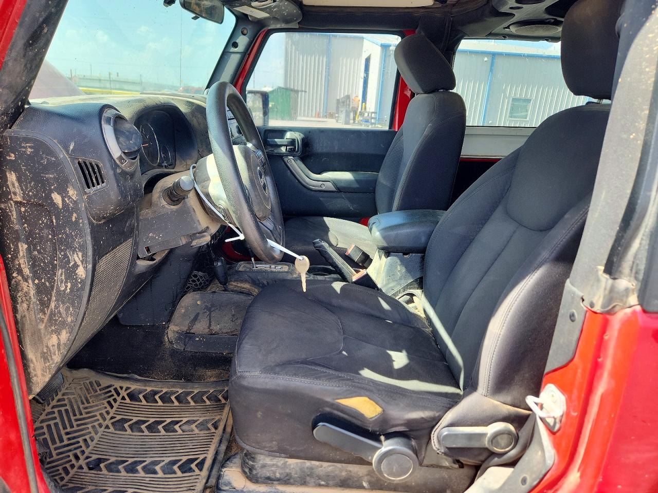 2013 Jeep Wrangler Sport Red vin: 1C4AJWAG2DL705385