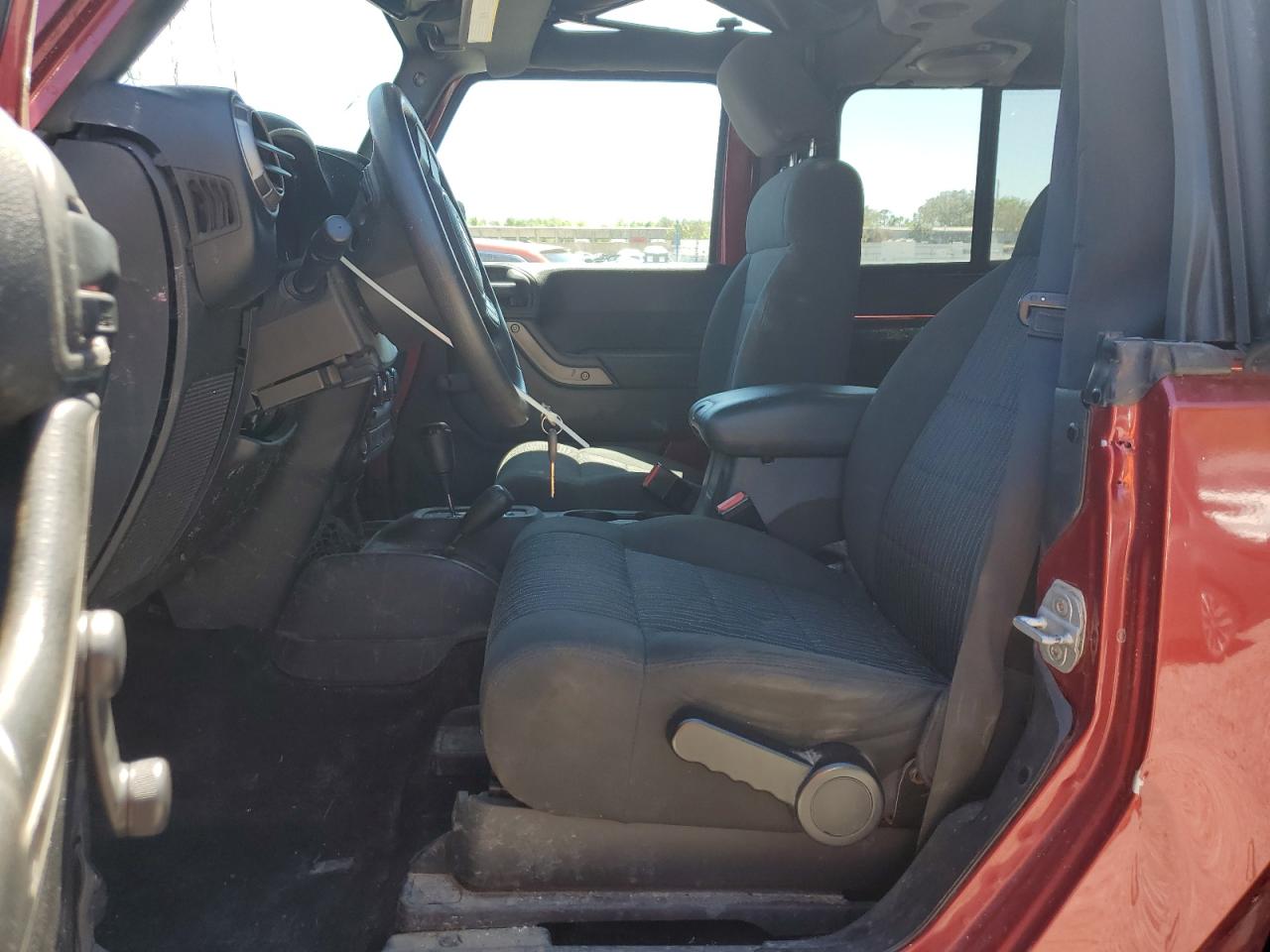 2012 Jeep Wrangler Sport Burgundy vin: 1C4AJWAG3CL109457