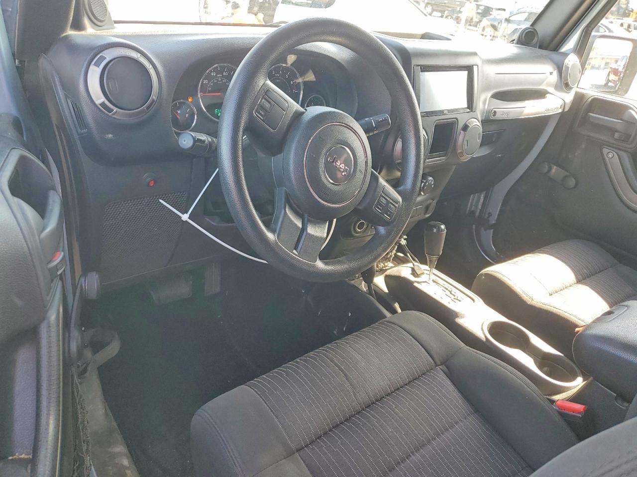 2012 Jeep Wrangler Sport Серебряный vin: 1C4AJWAG3CL229436